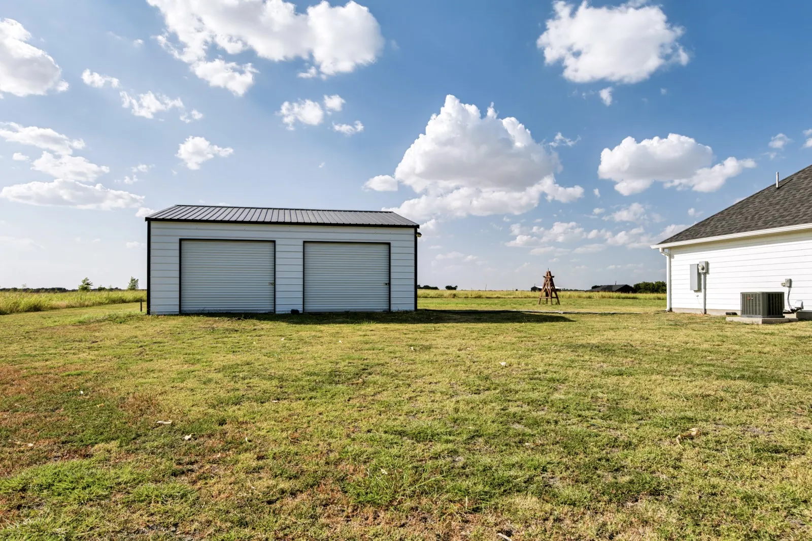 Single Family Residence For Sale in Mc Lennan County , 2433 Trlica Road, West, Texas 76691, 4 Bedroom, 2 Bathroom, Garage spaces, 2,228 Sqft, built in 2023, mls#21353252, Real Estate Agent in West, Homes For Sale in Mc Lennan county, Homes For Sale in West, Realtor in West Texas, Real Estate Brokerage Independent Realty Texas, Luminita Cordes Realtor
