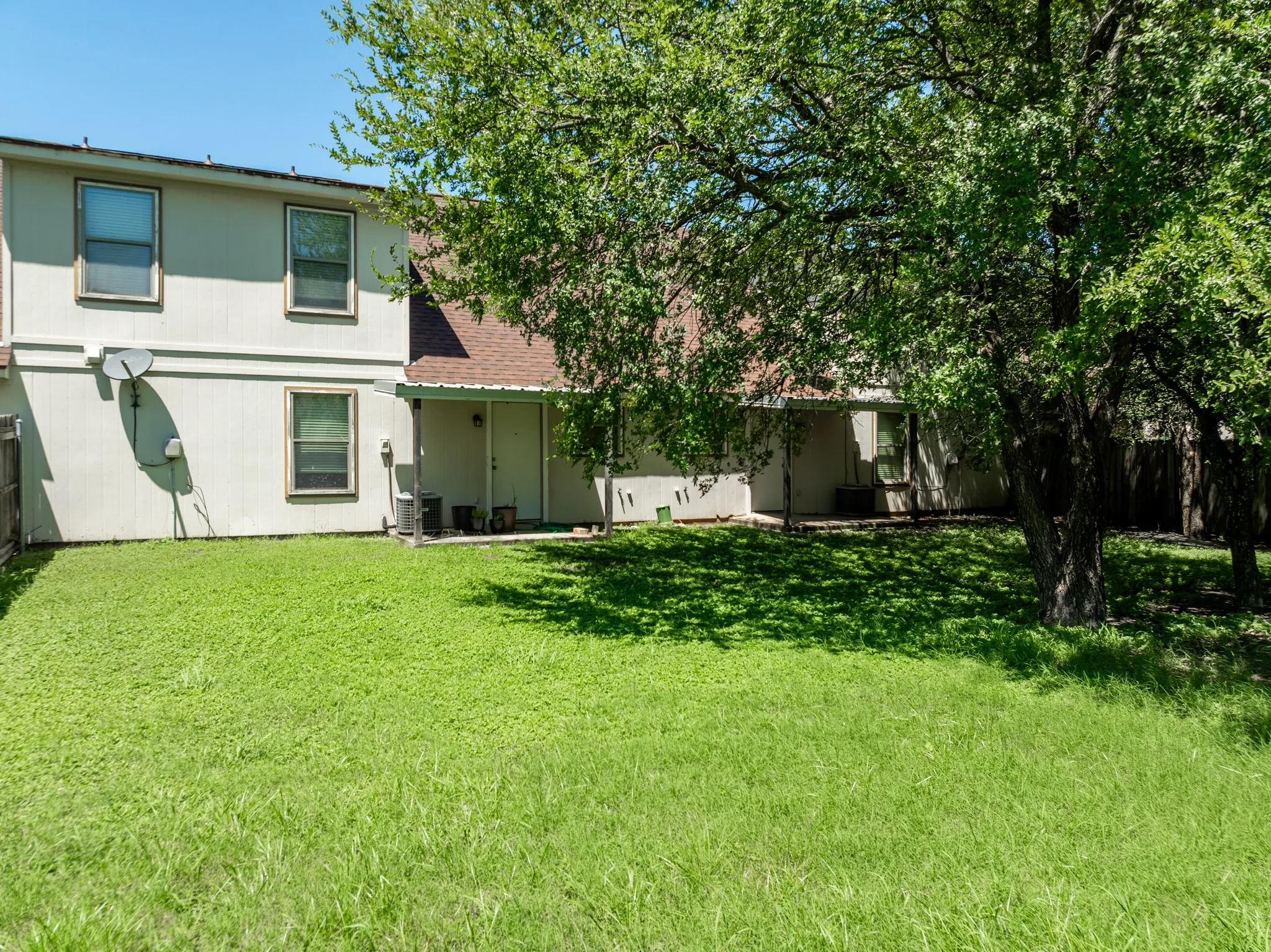 Business For Sale in Mc Lennan County , 10, 12, 14, 16 20 Addi Lane 10, 12, 14, 16, 20, Waco, Texas 76705, 0, 0, Garage spaces, 0 Sqft, built in 2007, Price $950,000, mls#21346566, Real Estate Agent in Waco, Homes For Sale in Mc Lennan county, Homes For Sale in Waco, Realtor in Waco Texas, Real Estate Brokerage Independent Realty Texas, Luminita Cordes Realtor
