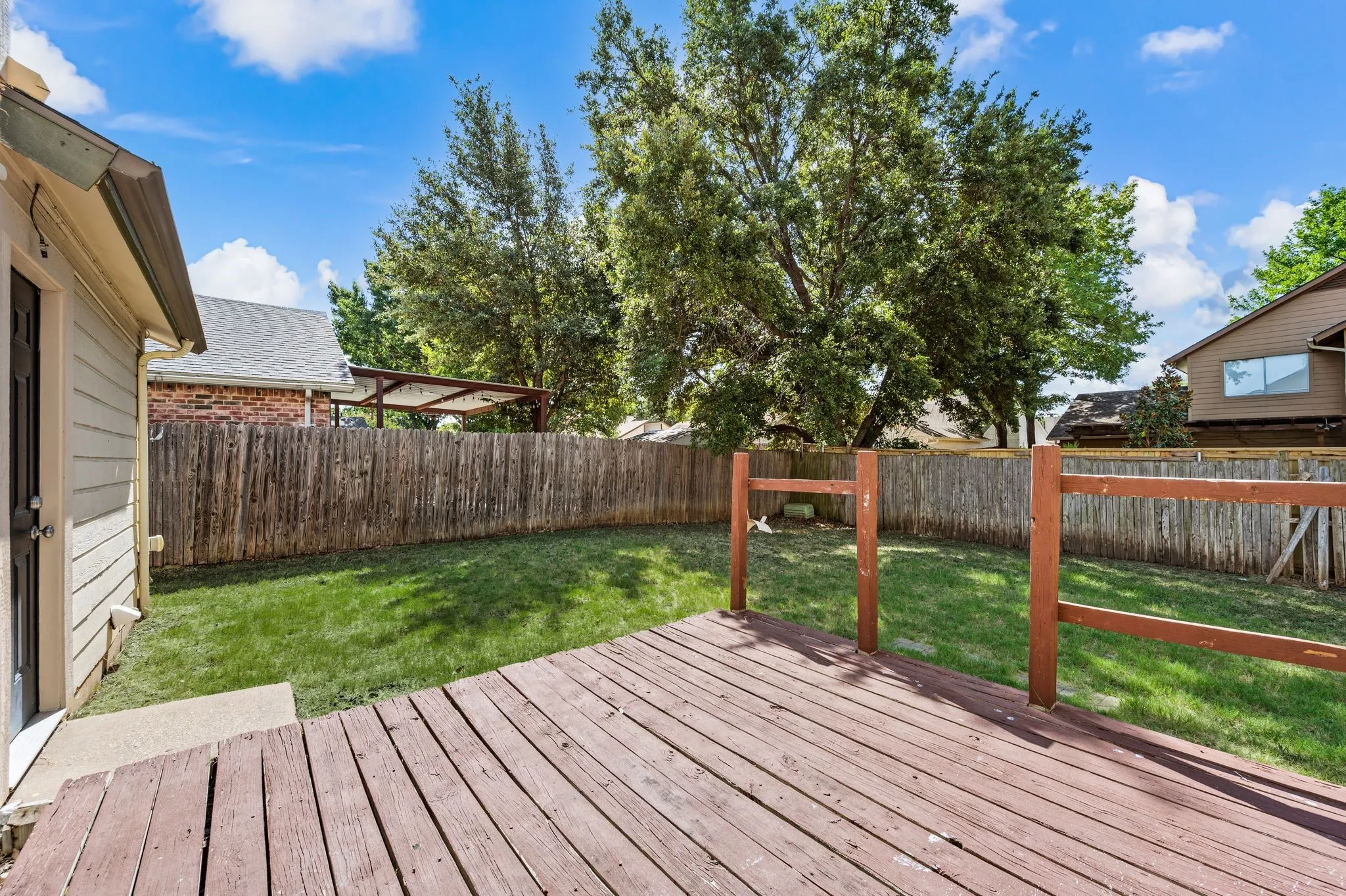 Single Family Residence For Sale in Tarrant County , 4640 Waterway Drive N, Fort Worth, Texas 76137, 4 Bedroom, 2 Bathroom, 1 Garage spaces, 1,807 Sqft, built in 1985, mls#21358424, Real Estate Agent in Fort Worth, Homes For Sale in Tarrant county, Homes For Sale in Fort Worth, Realtor in Fort Worth Texas, Real Estate Brokerage Independent Realty Texas, Luminita Cordes Realtor