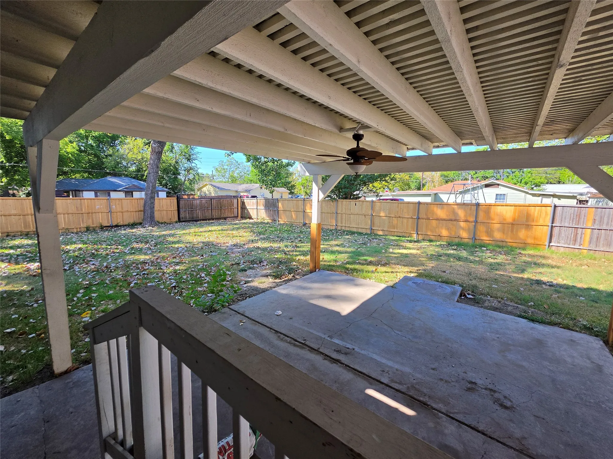 Single Family Residence For Sale in Grayson County , 374 S Preston Street, Van Alstyne, Texas 75495, 2 Bedroom, 2 Bathroom, Garage spaces, 1,959 Sqft, built in 1900, mls#21351482, Real Estate Agent in Van Alstyne, Homes For Sale in Grayson county, Homes For Sale in Van Alstyne, Realtor in Van Alstyne Texas, Real Estate Brokerage Independent Realty Texas, Luminita Cordes Realtor