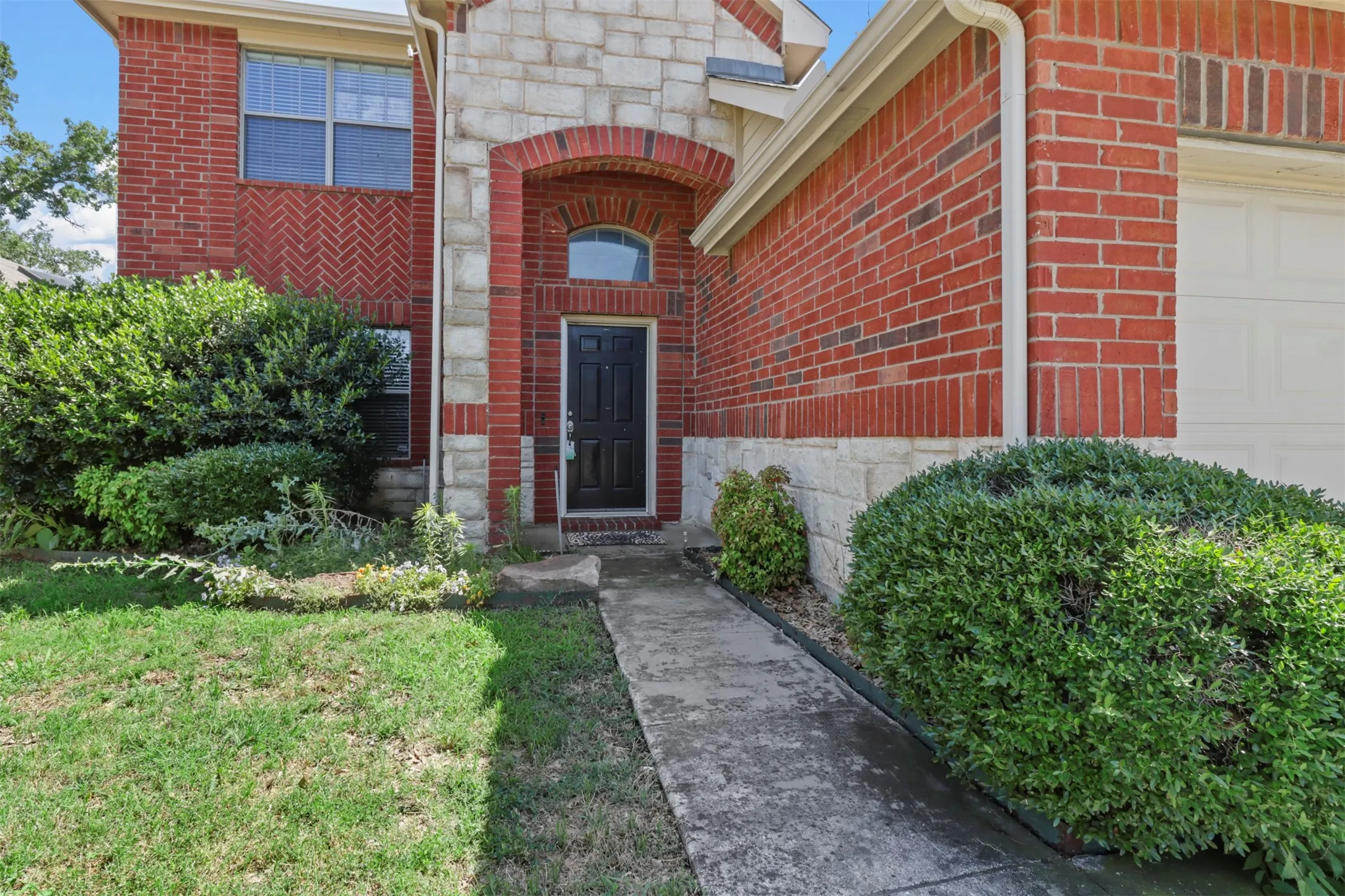 Single Family Residence For Sale in Collin County , 3325 Truman Street, Mc Kinney, Texas 75071, 4 Bedroom, 3 Bathroom, 2 Garage spaces, 2,709 Sqft, built in 2005, mls#21358197, Real Estate Agent in Mc Kinney, Homes For Sale in Collin county, Homes For Sale in Mc Kinney, Realtor in Mc Kinney Texas, Real Estate Brokerage Independent Realty Texas, Luminita Cordes Realtor