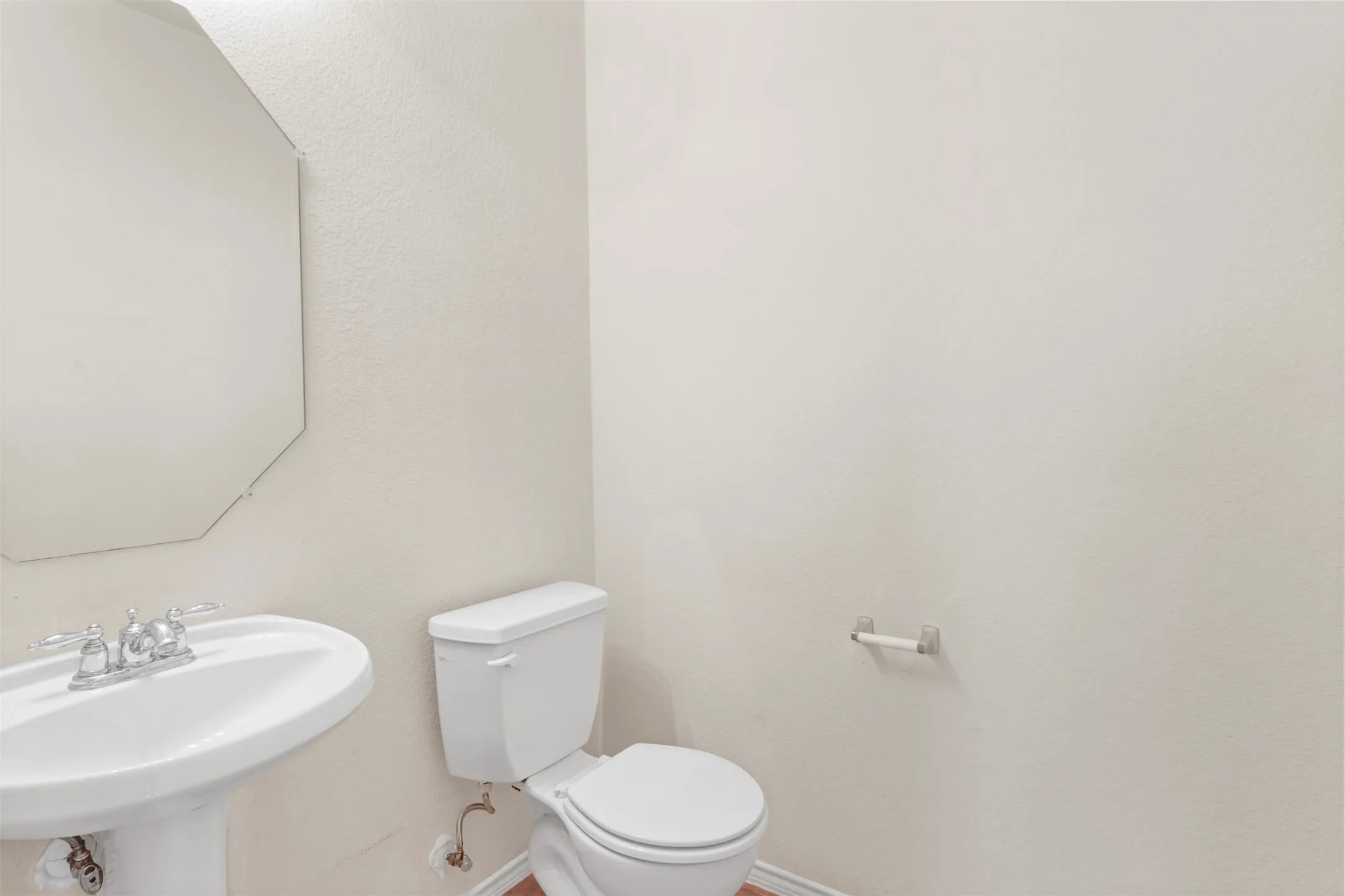 Single Family Residence For Sale in Collin County , 3325 Truman Street, Mc Kinney, Texas 75071, 4 Bedroom, 3 Bathroom, 2 Garage spaces, 2,709 Sqft, built in 2005, mls#21358197, Real Estate Agent in Mc Kinney, Homes For Sale in Collin county, Homes For Sale in Mc Kinney, Realtor in Mc Kinney Texas, Real Estate Brokerage Independent Realty Texas, Luminita Cordes Realtor