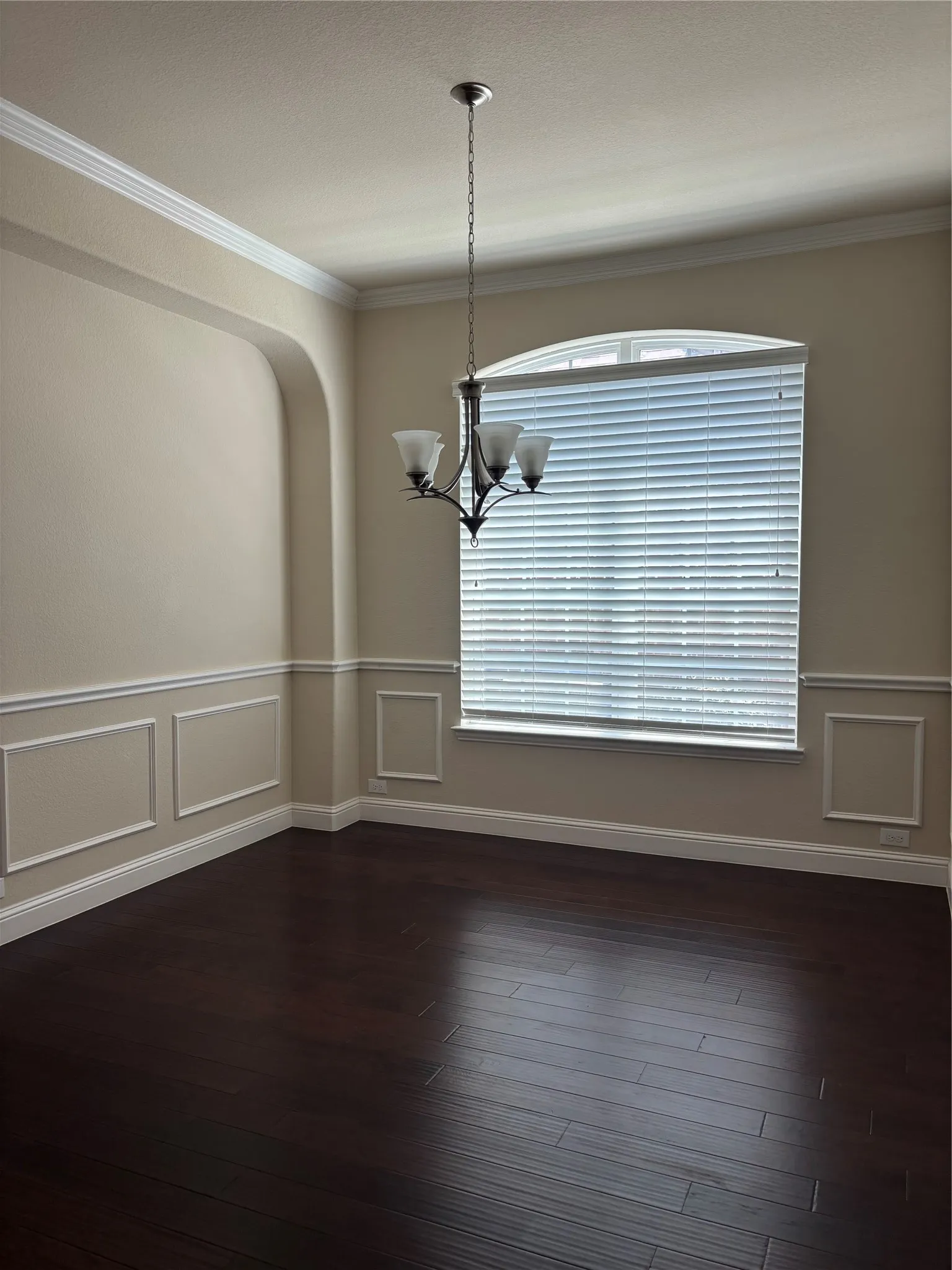 Single Family Residence For Rent in Collin County , 6117 Mickelson Way, Mc Kinney, Texas 75070, 4 Bedroom, 4 Bathroom, 2 Garage spaces, 3,367 Sqft, built in 2015, mls#21358436, Real Estate Agent in Mc Kinney, Homes For Rent in Collin county, Homes For Rent in Mc Kinney, Realtor in Mc Kinney Texas, Real Estate Brokerage Independent Realty Texas, Luminita Cordes Realtor