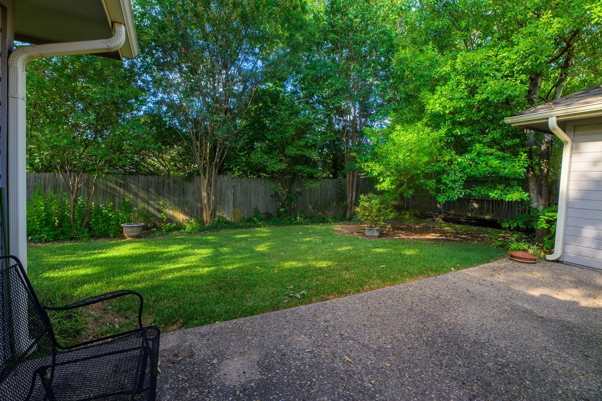 Single Family Residence For Sale in Rockwall County , 157 Summerhill Drive, Rockwall, Texas 75032, 3 Bedroom, 2 Bathroom, 2 Garage spaces, 1,731 Sqft, built in 1990, mls#21358417, Real Estate Agent in Rockwall, Homes For Sale in Rockwall county, Homes For Sale in Rockwall, Realtor in Rockwall Texas, Real Estate Brokerage Independent Realty Texas, Luminita Cordes Realtor