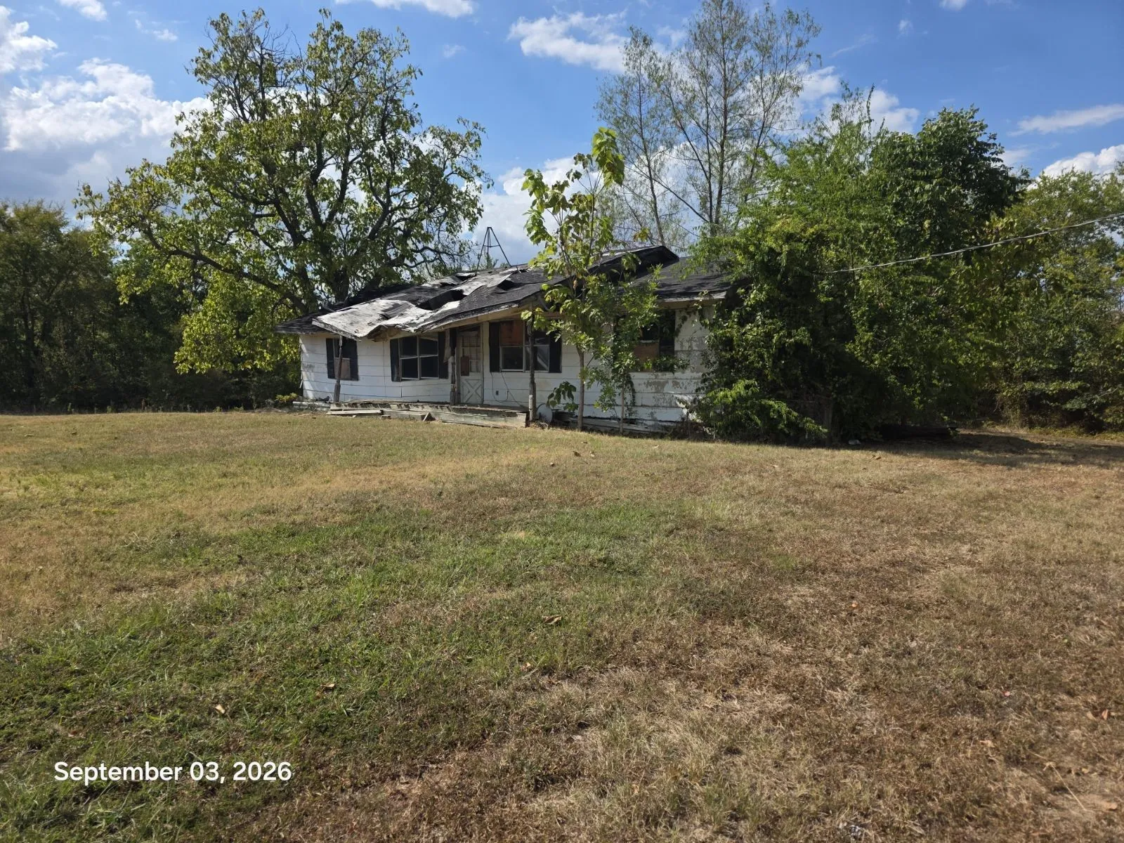 Single Family Residence For Sale in Titus County , 973 CR 1695, Mt Pleasant, Texas 75455, 3 Bedroom, 2 Bathroom, Garage spaces, 1,152 Sqft, built in 1981, mls#21357416, Real Estate Agent in Mt Pleasant, Homes For Sale in Titus county, Homes For Sale in Mt Pleasant, Realtor in Mt Pleasant Texas, Real Estate Brokerage Independent Realty Texas, Luminita Cordes Realtor