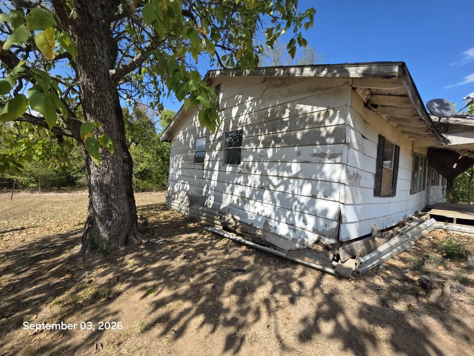 Single Family Residence For Sale in Titus County , 973 CR 1695, Mt Pleasant, Texas 75455, 3 Bedroom, 2 Bathroom, Garage spaces, 1,152 Sqft, built in 1981, mls#21357416, Real Estate Agent in Mt Pleasant, Homes For Sale in Titus county, Homes For Sale in Mt Pleasant, Realtor in Mt Pleasant Texas, Real Estate Brokerage Independent Realty Texas, Luminita Cordes Realtor
