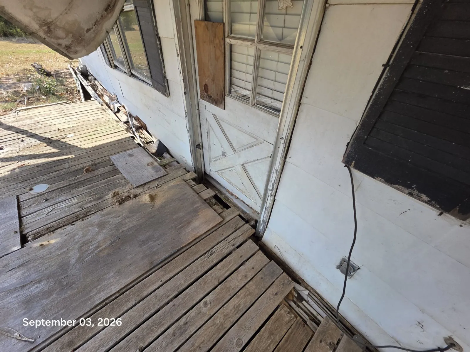 Single Family Residence For Sale in Titus County , 973 CR 1695, Mt Pleasant, Texas 75455, 3 Bedroom, 2 Bathroom, Garage spaces, 1,152 Sqft, built in 1981, mls#21357416, Real Estate Agent in Mt Pleasant, Homes For Sale in Titus county, Homes For Sale in Mt Pleasant, Realtor in Mt Pleasant Texas, Real Estate Brokerage Independent Realty Texas, Luminita Cordes Realtor