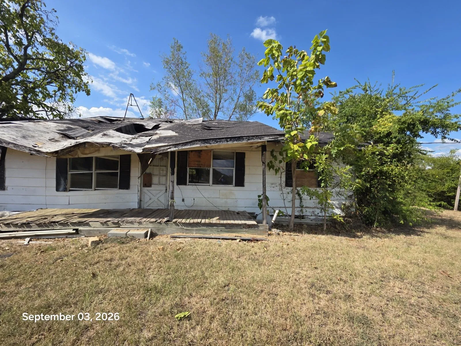 Single Family Residence For Sale in Titus County , 973 CR 1695, Mt Pleasant, Texas 75455, 3 Bedroom, 2 Bathroom, Garage spaces, 1,152 Sqft, built in 1981, mls#21357416, Real Estate Agent in Mt Pleasant, Homes For Sale in Titus county, Homes For Sale in Mt Pleasant, Realtor in Mt Pleasant Texas, Real Estate Brokerage Independent Realty Texas, Luminita Cordes Realtor