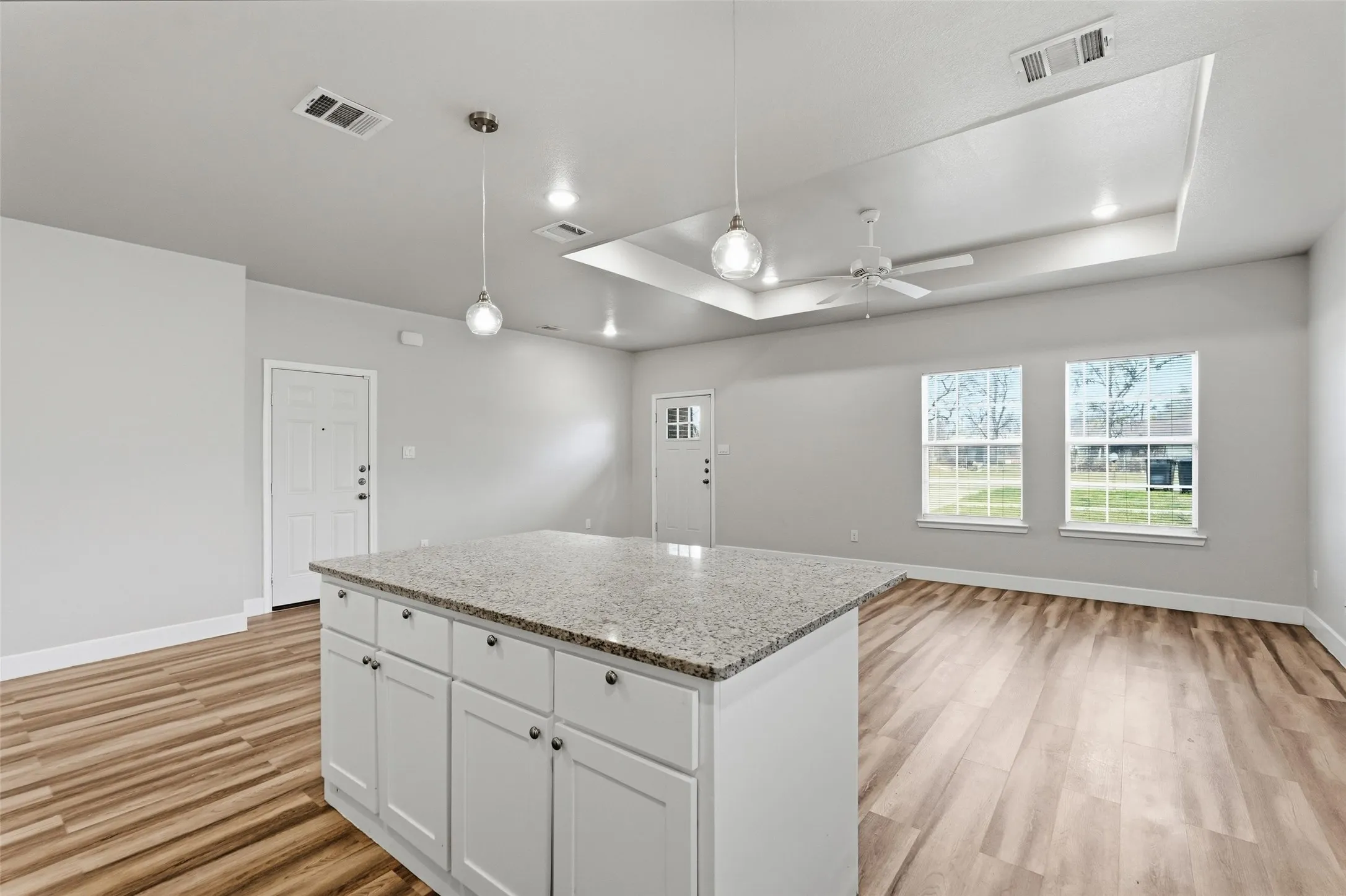 Single Family Residence For Rent in Hunt County , 4215 Oneal Street, Greenville, Texas 75401, 3 Bedroom, 2 Bathroom, 1 Garage spaces, 1,454 Sqft, built in 2021, mls#21358450, Real Estate Agent in Greenville, Homes For Rent in Hunt county, Homes For Rent in Greenville, Realtor in Greenville Texas, Real Estate Brokerage Independent Realty Texas, Luminita Cordes Realtor
