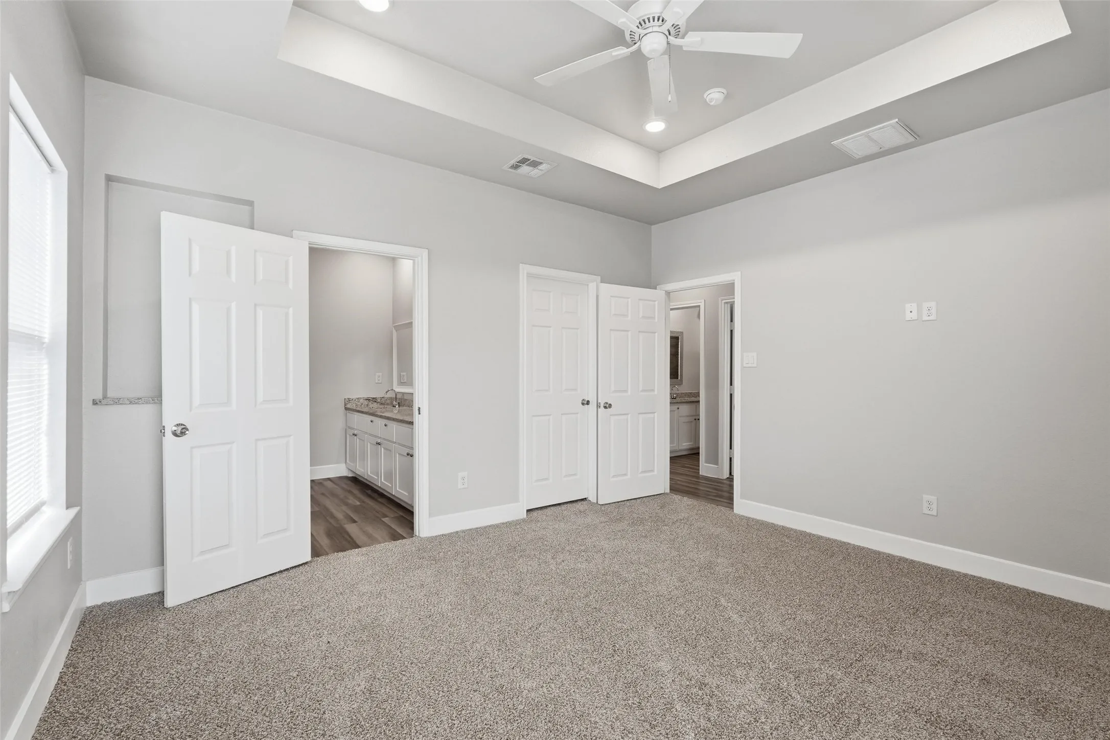 Single Family Residence For Rent in Hunt County , 4215 Oneal Street, Greenville, Texas 75401, 3 Bedroom, 2 Bathroom, 1 Garage spaces, 1,454 Sqft, built in 2021, mls#21358450, Real Estate Agent in Greenville, Homes For Rent in Hunt county, Homes For Rent in Greenville, Realtor in Greenville Texas, Real Estate Brokerage Independent Realty Texas, Luminita Cordes Realtor