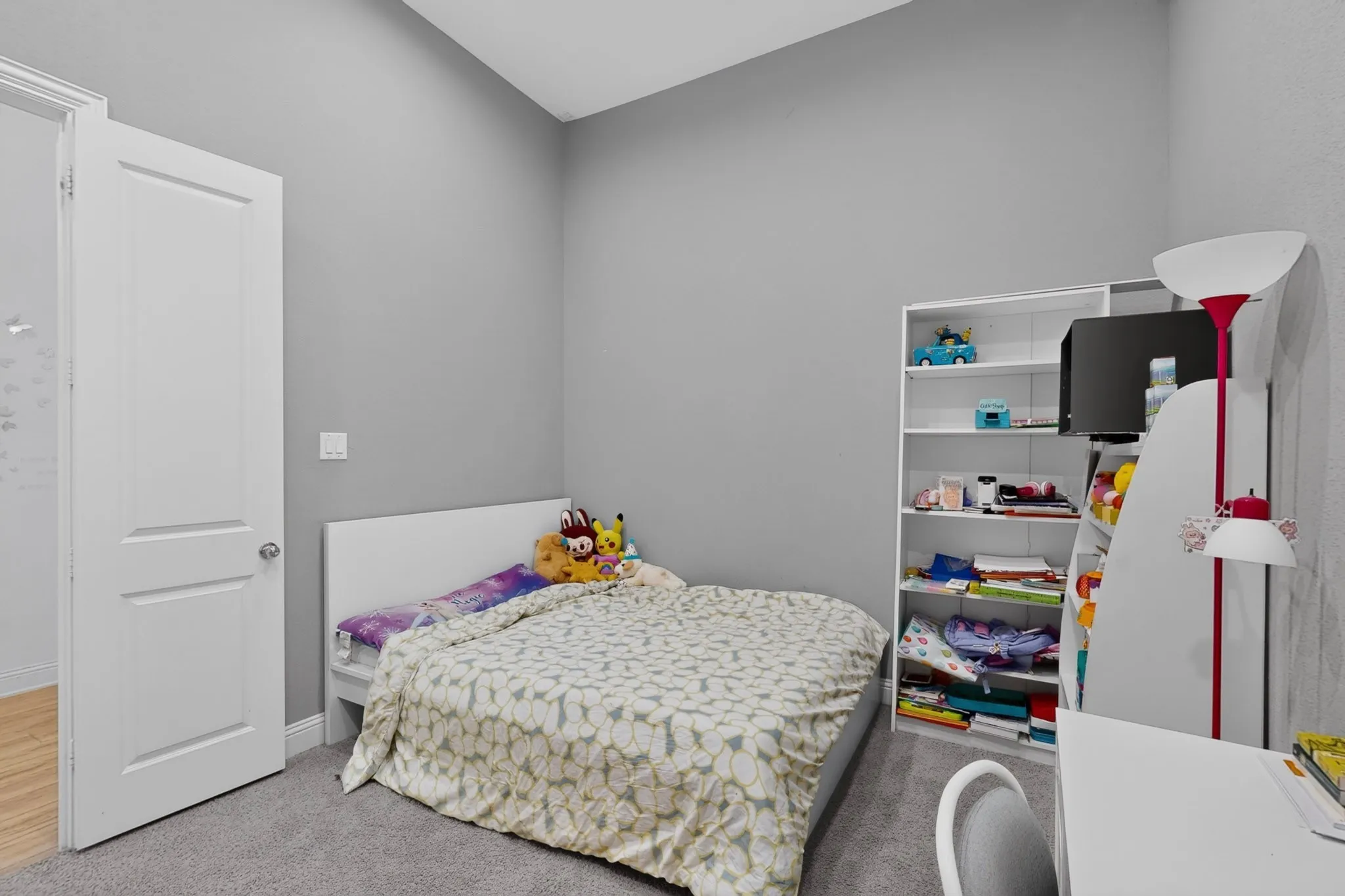 Single Family Residence For Sale in Tarrant County , 7541 Pondview Lane, Fort Worth, Texas 76123, 4 Bedroom, 3 Bathroom, Garage spaces, 2,927 Sqft, built in 2018, mls#21358434, Real Estate Agent in Fort Worth, Homes For Sale in Tarrant county, Homes For Sale in Fort Worth, Realtor in Fort Worth Texas, Real Estate Brokerage Independent Realty Texas, Luminita Cordes Realtor