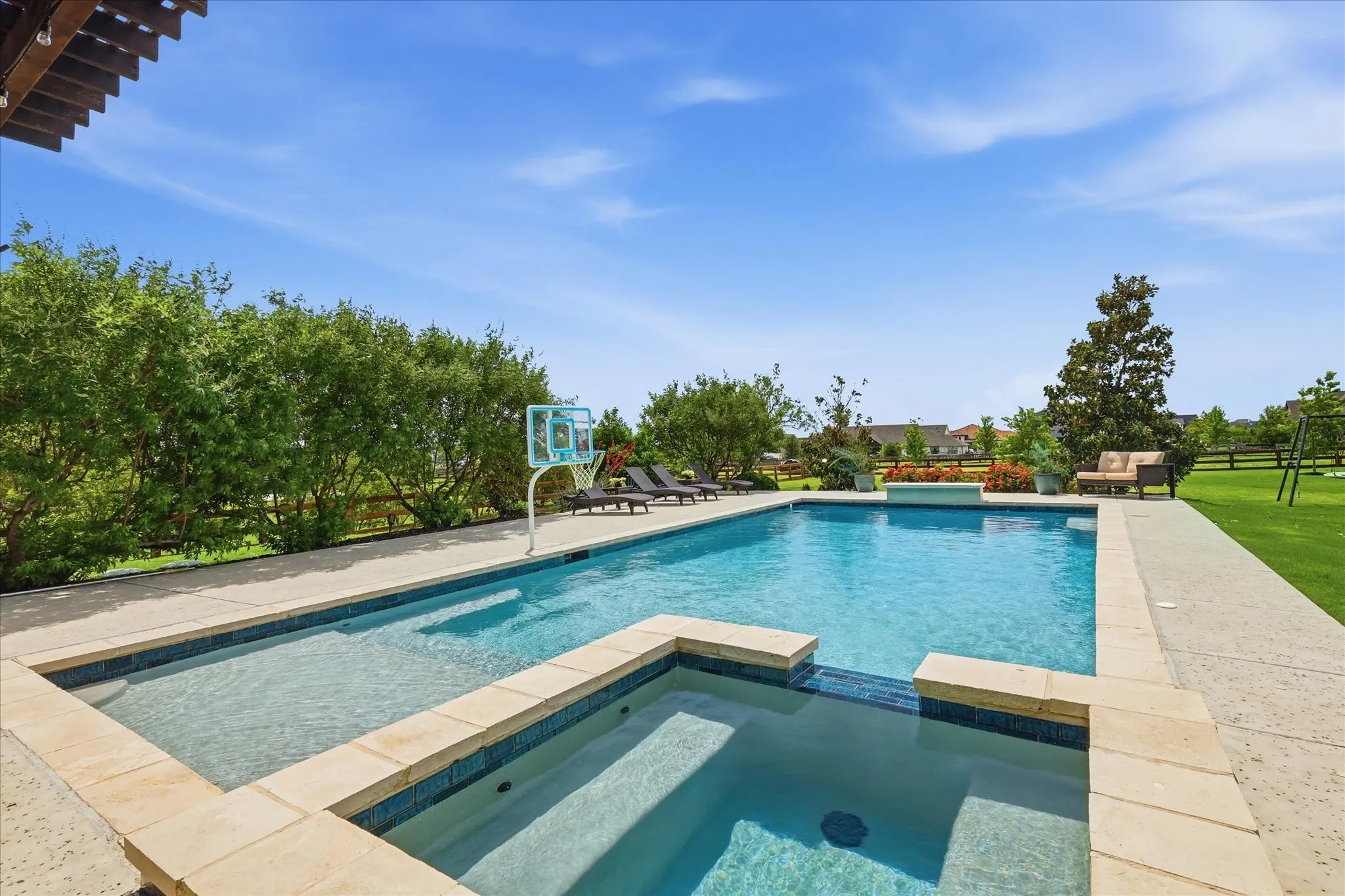 Single Family Residence For Sale in Denton County , 3249 Glenmore Avenue, Northlake, Texas 76247, 4 Bedroom, 3 Bathroom, 3 Garage spaces, 3,515 Sqft, built in 2018, mls#21355844, Real Estate Agent in Northlake, Homes For Sale in Denton county, Homes For Sale in Northlake, Realtor in Northlake Texas, Real Estate Brokerage Independent Realty Texas, Luminita Cordes Realtor