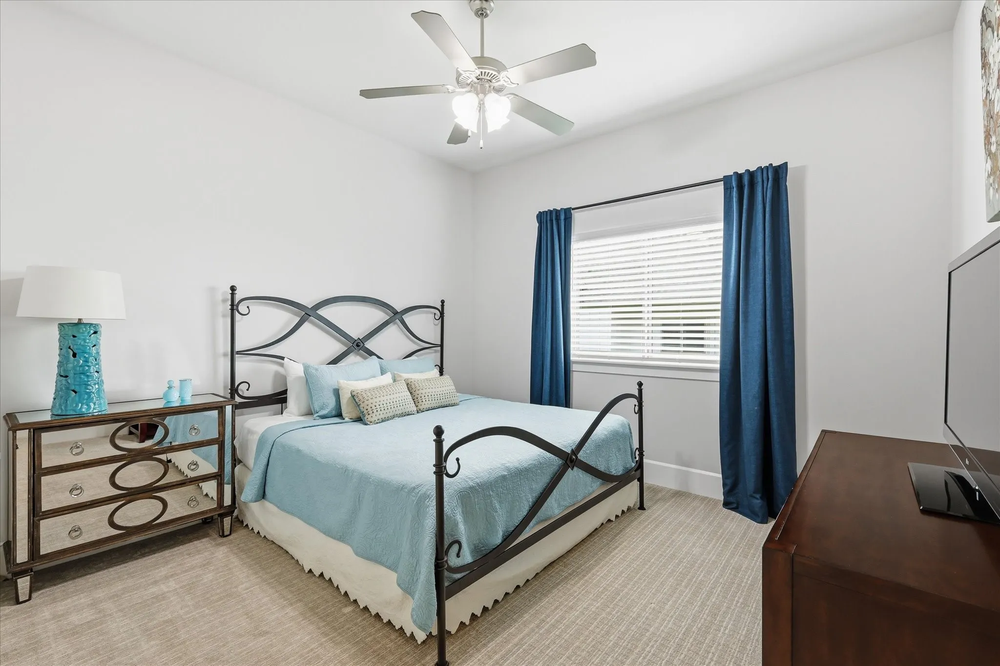 Single Family Residence For Sale in Denton County , 3249 Glenmore Avenue, Northlake, Texas 76247, 4 Bedroom, 3 Bathroom, 3 Garage spaces, 3,515 Sqft, built in 2018, mls#21355844, Real Estate Agent in Northlake, Homes For Sale in Denton county, Homes For Sale in Northlake, Realtor in Northlake Texas, Real Estate Brokerage Independent Realty Texas, Luminita Cordes Realtor