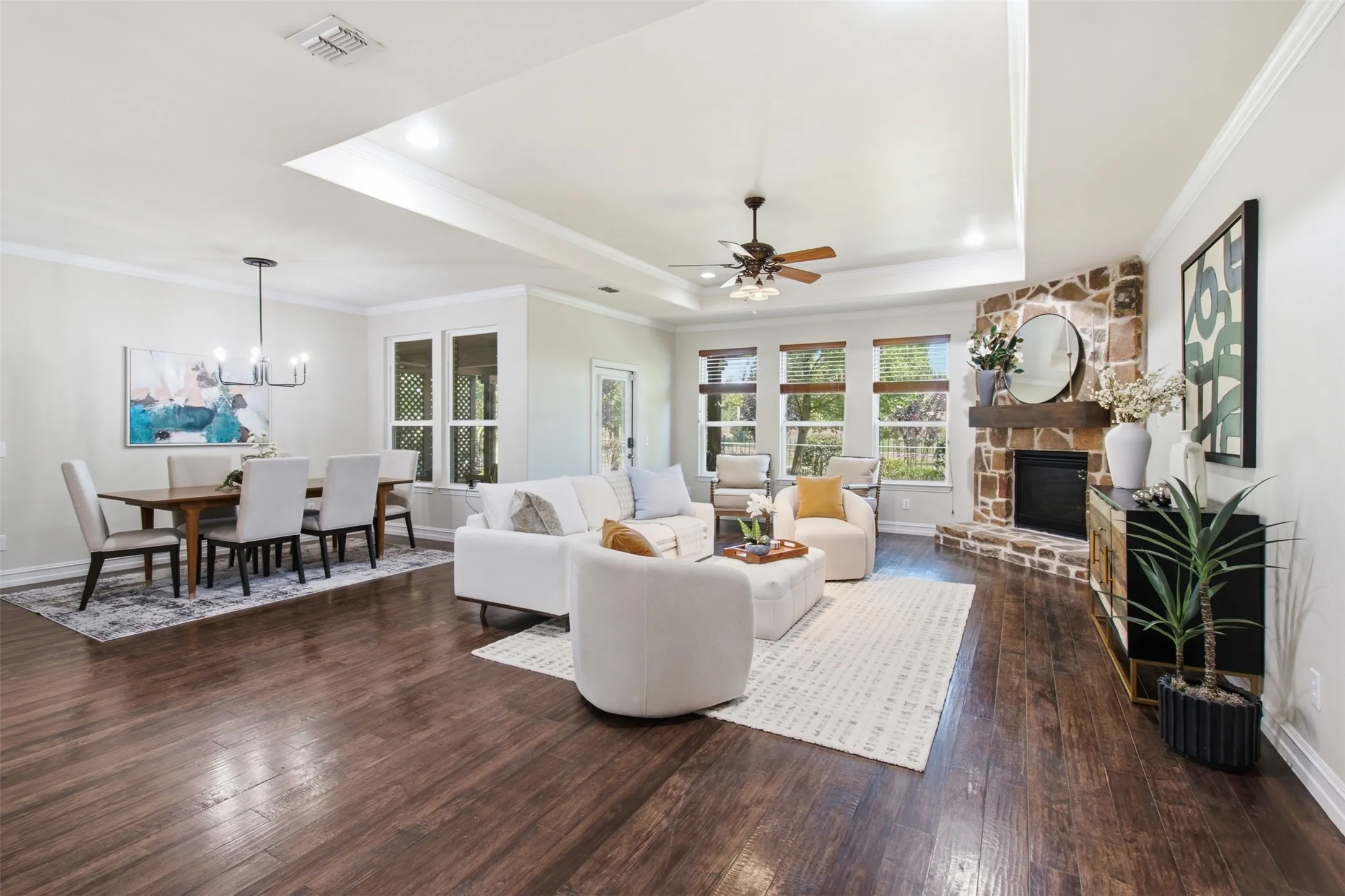 Single Family Residence For Sale in Denton County , 1728 Hacienda Heights Lane, Frisco, Texas 75036, 3 Bedroom, 3 Bathroom, 2 Garage spaces, 2,528 Sqft, built in 2013, mls#21358201, Real Estate Agent in Frisco, Homes For Sale in Denton county, Homes For Sale in Frisco, Realtor in Frisco Texas, Real Estate Brokerage Independent Realty Texas, Luminita Cordes Realtor
