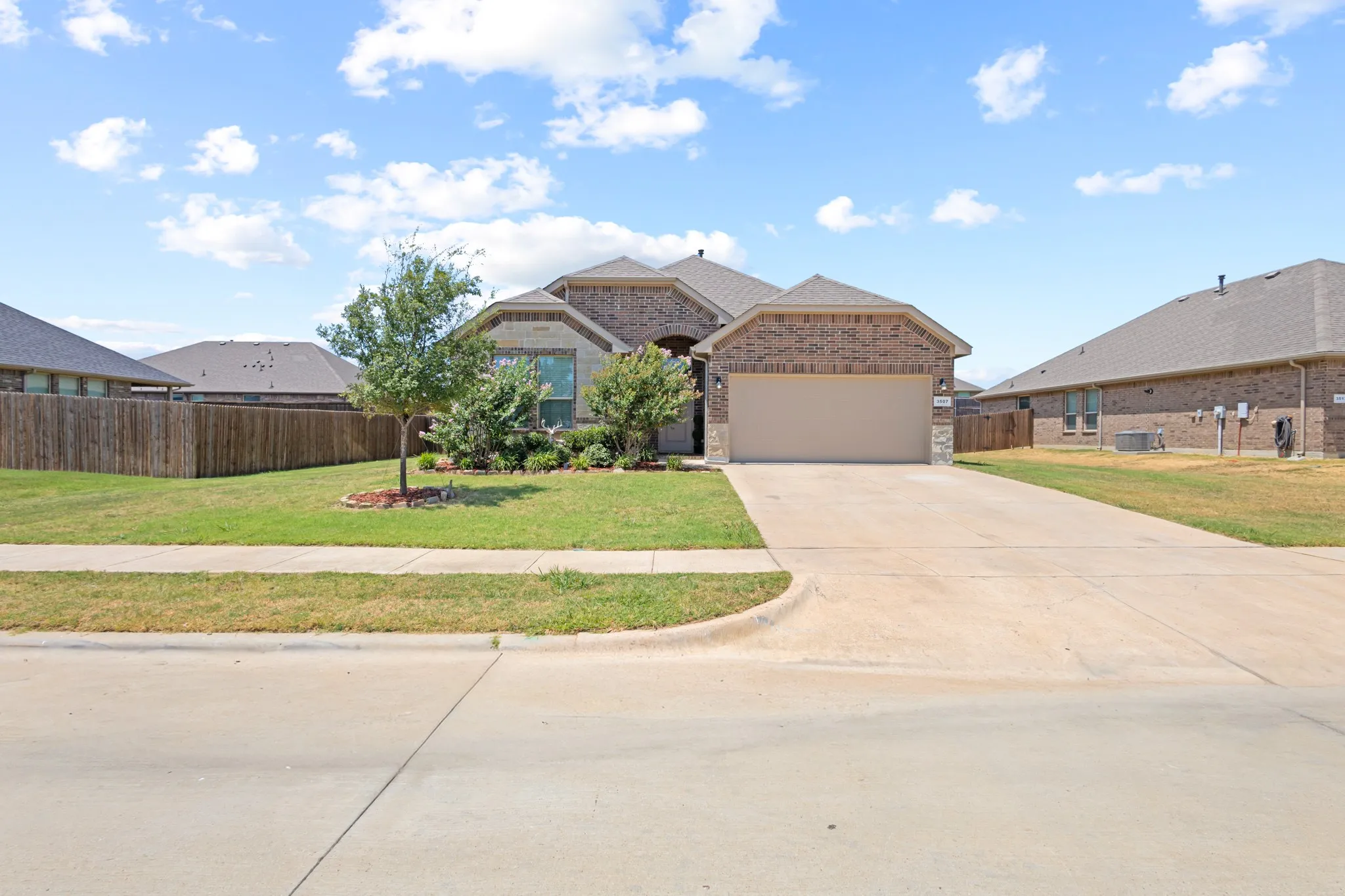 Single Family Residence For Sale in Denton County , 3507 Camden Creek Road, Krum, Texas 76249, 4 Bedroom, 2 Bathroom, 2 Garage spaces, 2,133 Sqft, built in 2020, mls#21358485, Real Estate Agent in Krum, Homes For Sale in Denton county, Homes For Sale in Krum, Realtor in Krum Texas, Real Estate Brokerage Independent Realty Texas, Luminita Cordes Realtor