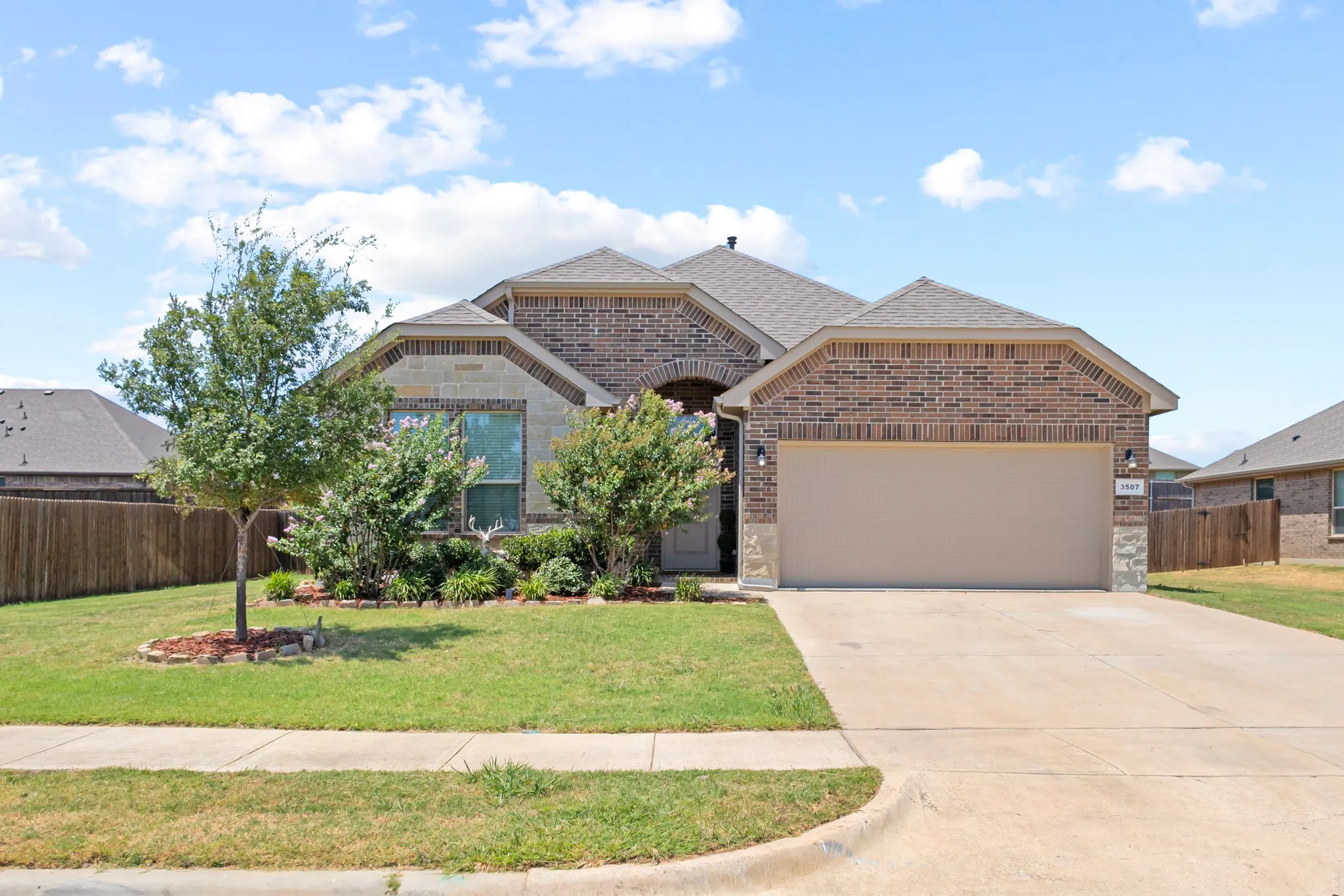 Single Family Residence For Sale in Denton County , 3507 Camden Creek Road, Krum, Texas 76249, 4 Bedroom, 2 Bathroom, 2 Garage spaces, 2,133 Sqft, built in 2020, mls#21358485, Real Estate Agent in Krum, Homes For Sale in Denton county, Homes For Sale in Krum, Realtor in Krum Texas, Real Estate Brokerage Independent Realty Texas, Luminita Cordes Realtor
