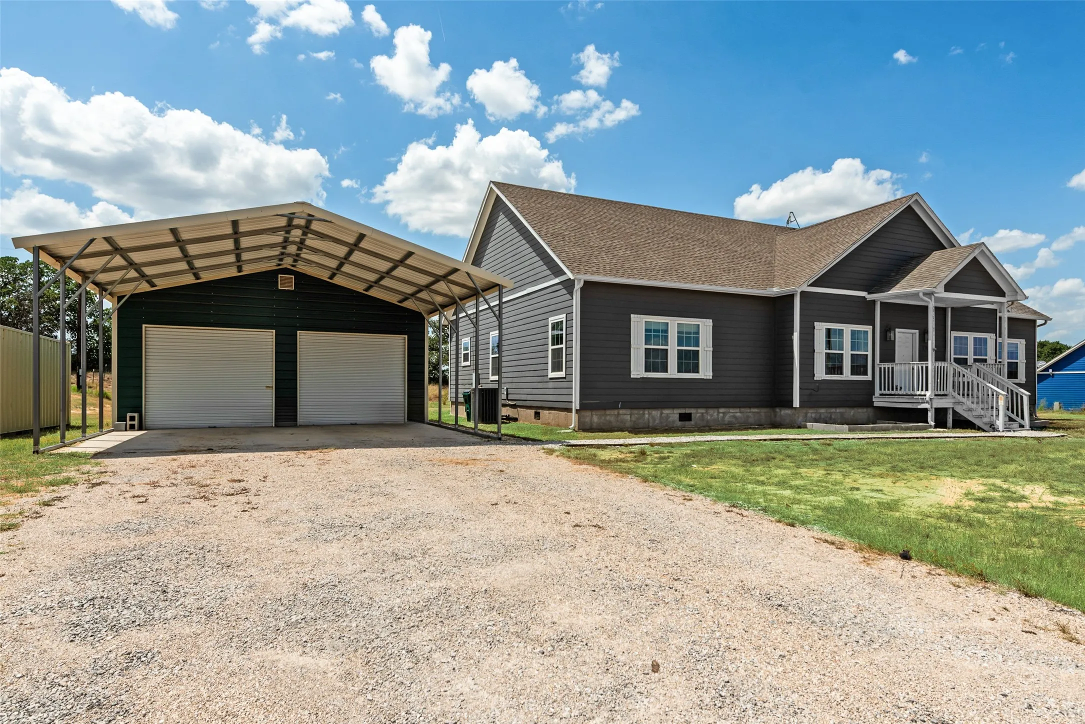 Single Family Residence For Sale in Wise County , 139 Quail Lane, Boyd, Texas 76023, 3 Bedroom, 2 Bathroom, 2 Garage spaces, 2,648 Sqft, built in 2019, mls#21358465, Real Estate Agent in Boyd, Homes For Sale in Wise county, Homes For Sale in Boyd, Realtor in Boyd Texas, Real Estate Brokerage Independent Realty Texas, Luminita Cordes Realtor