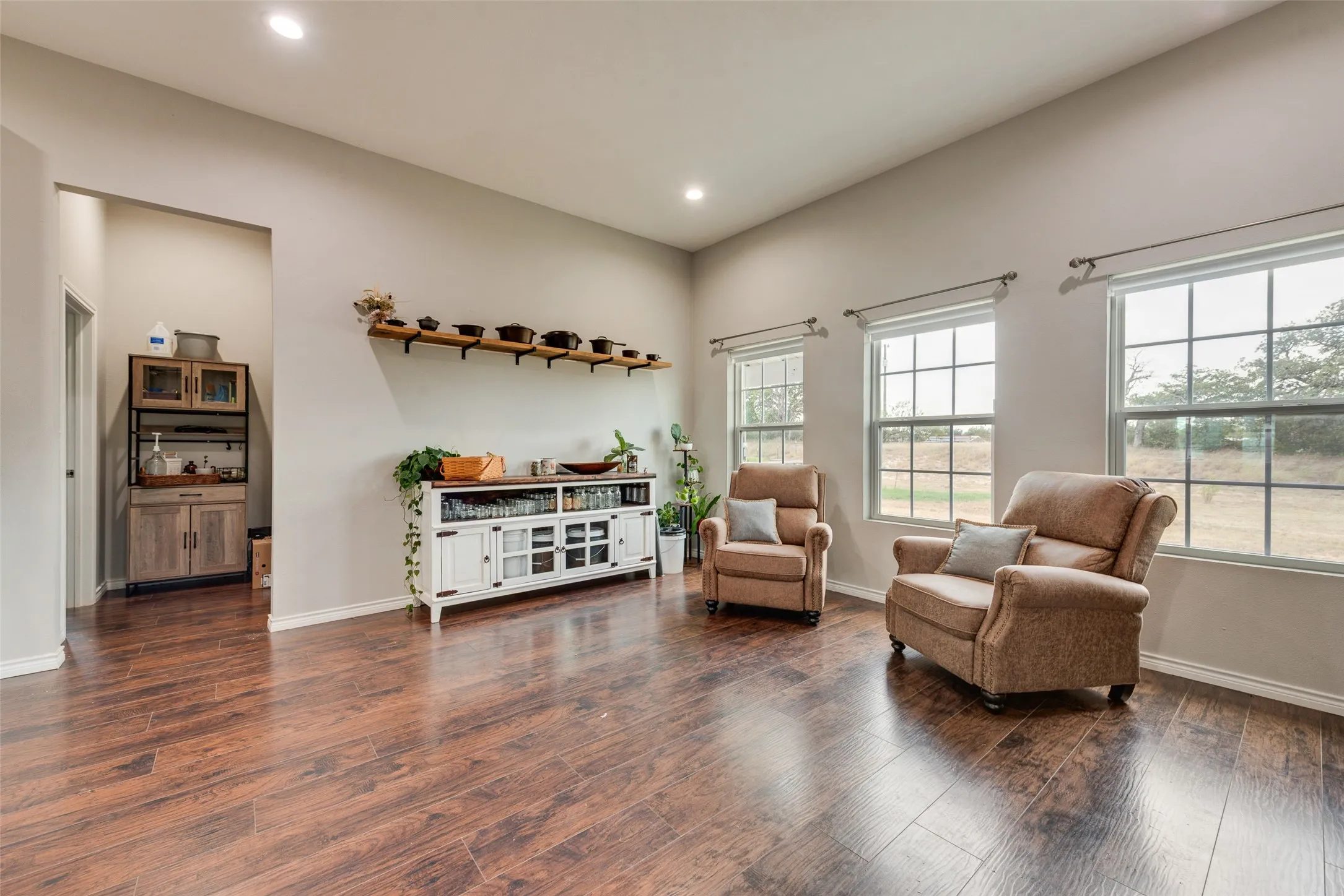 Single Family Residence For Sale in Wise County , 139 Quail Lane, Boyd, Texas 76023, 3 Bedroom, 2 Bathroom, 2 Garage spaces, 2,648 Sqft, built in 2019, mls#21358465, Real Estate Agent in Boyd, Homes For Sale in Wise county, Homes For Sale in Boyd, Realtor in Boyd Texas, Real Estate Brokerage Independent Realty Texas, Luminita Cordes Realtor