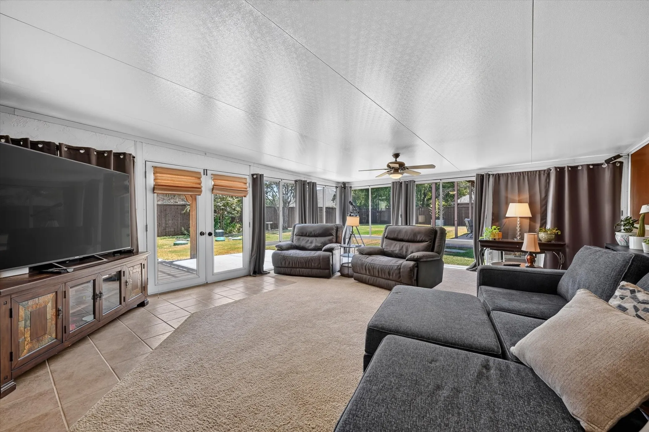 Single Family Residence For Sale in Denton County , 11071 Windjammer Drive, Frisco, Texas 75036, 3 Bedroom, 3 Bathroom, 3 Garage spaces, 2,652 Sqft, built in 1996, mls#21358511, Real Estate Agent in Frisco, Homes For Sale in Denton county, Homes For Sale in Frisco, Realtor in Frisco Texas, Real Estate Brokerage Independent Realty Texas, Luminita Cordes Realtor