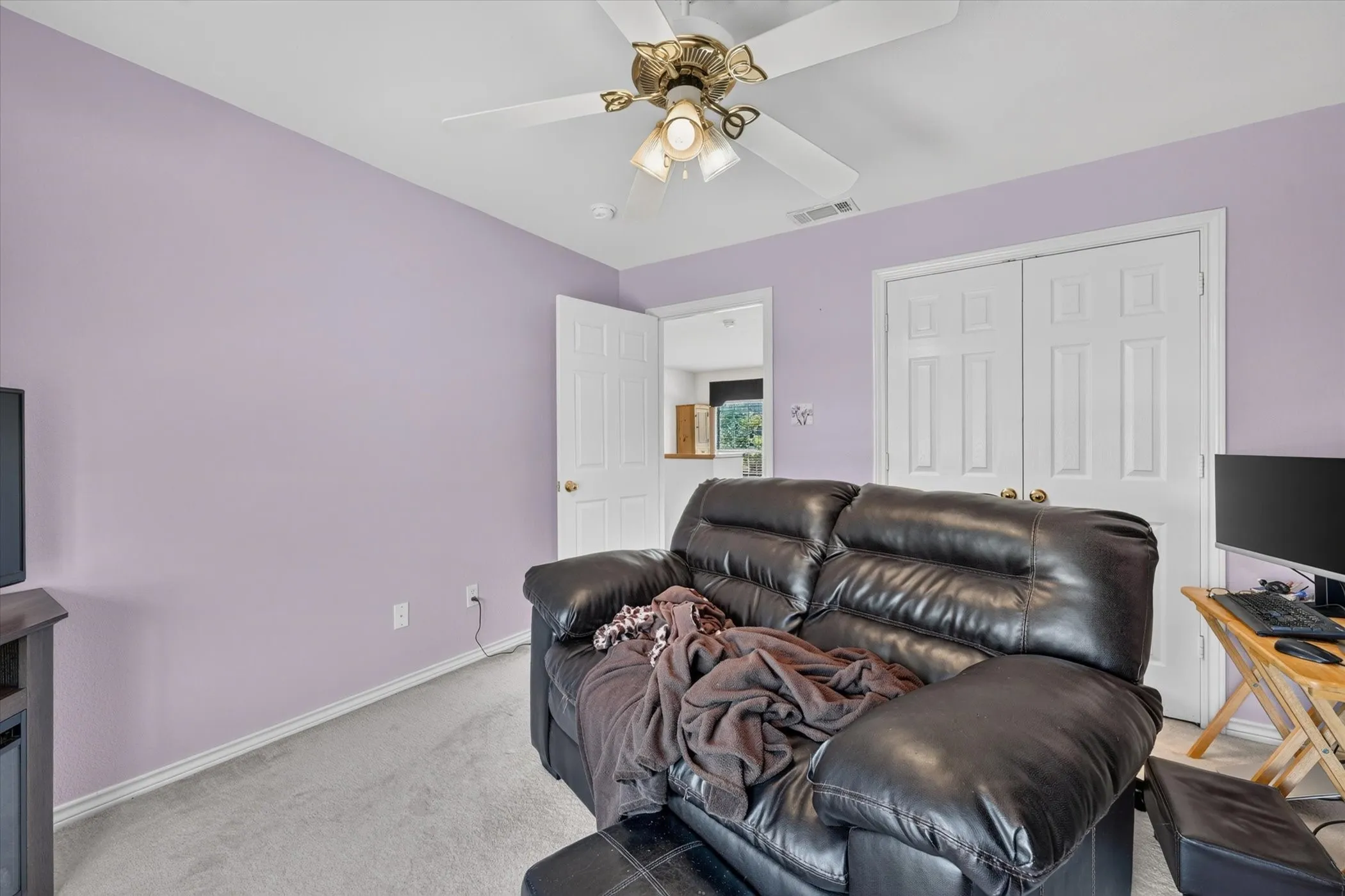 Single Family Residence For Sale in Denton County , 11071 Windjammer Drive, Frisco, Texas 75036, 3 Bedroom, 3 Bathroom, 3 Garage spaces, 2,652 Sqft, built in 1996, mls#21358511, Real Estate Agent in Frisco, Homes For Sale in Denton county, Homes For Sale in Frisco, Realtor in Frisco Texas, Real Estate Brokerage Independent Realty Texas, Luminita Cordes Realtor
