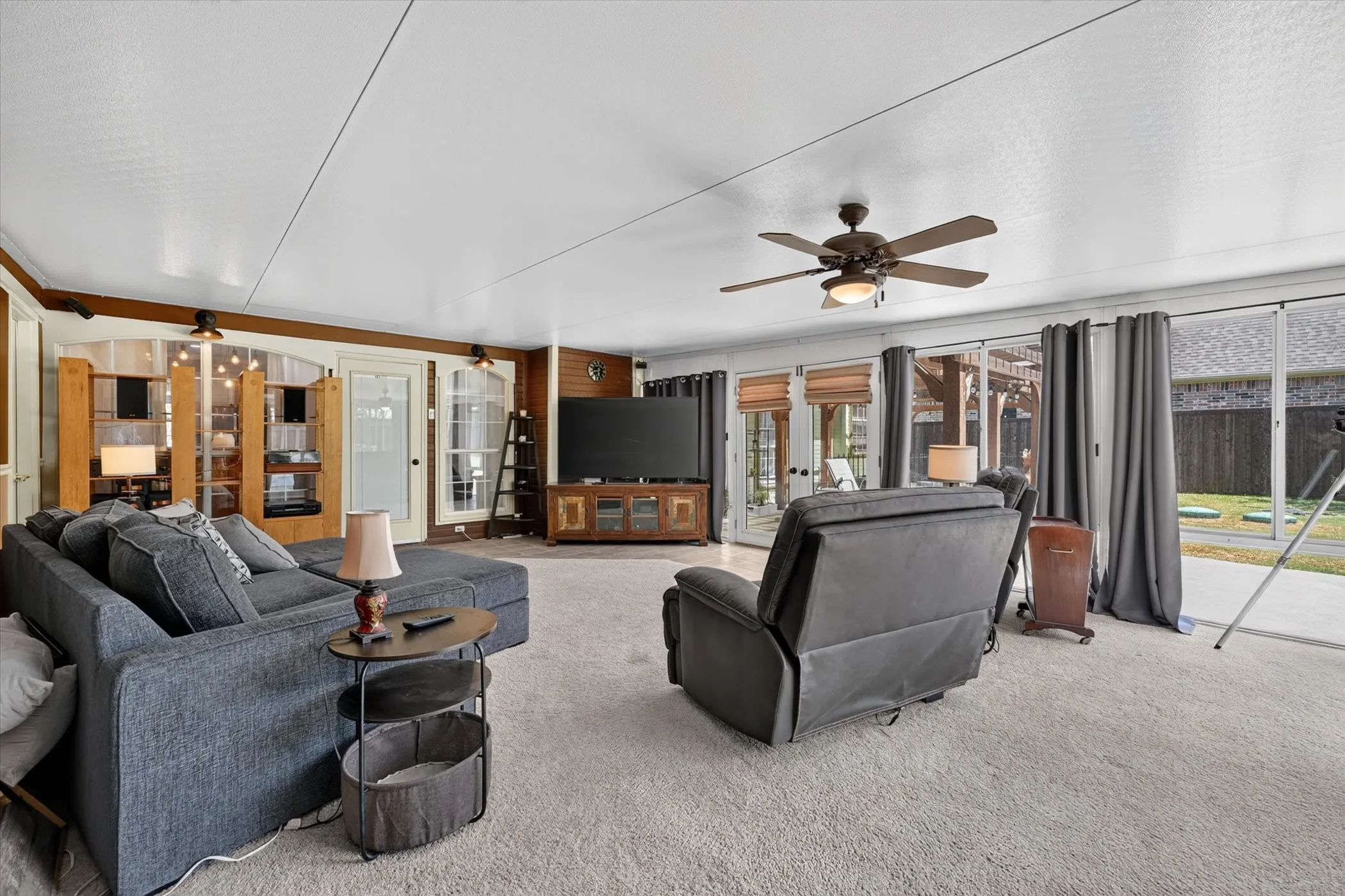 Single Family Residence For Sale in Denton County , 11071 Windjammer Drive, Frisco, Texas 75036, 3 Bedroom, 3 Bathroom, 3 Garage spaces, 2,652 Sqft, built in 1996, mls#21358511, Real Estate Agent in Frisco, Homes For Sale in Denton county, Homes For Sale in Frisco, Realtor in Frisco Texas, Real Estate Brokerage Independent Realty Texas, Luminita Cordes Realtor