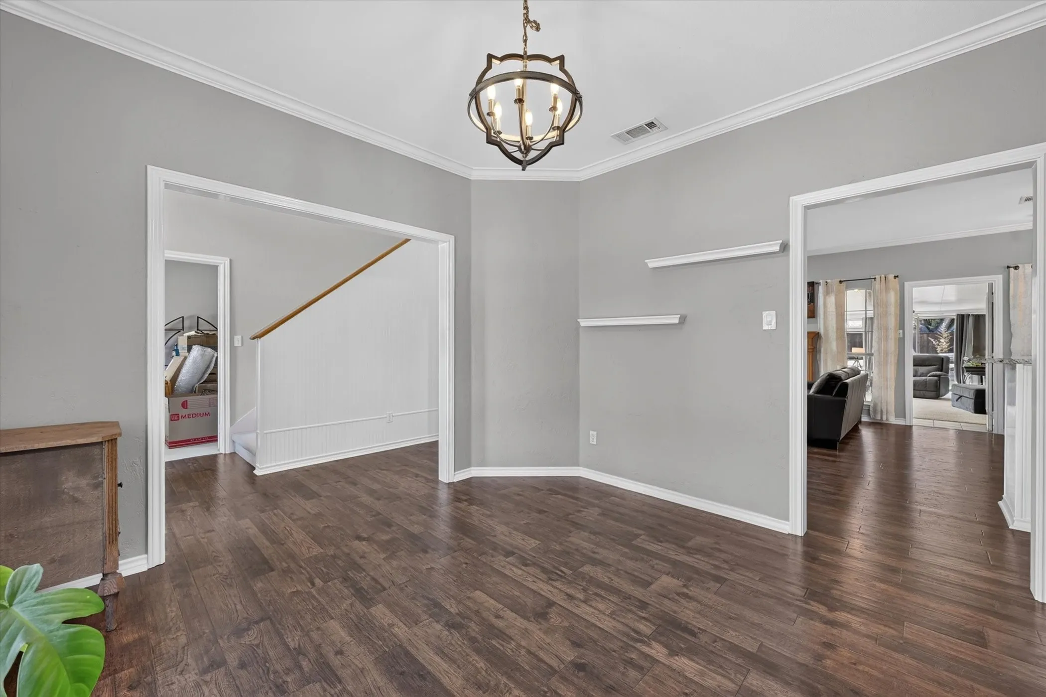 Single Family Residence For Sale in Denton County , 11071 Windjammer Drive, Frisco, Texas 75036, 3 Bedroom, 3 Bathroom, 3 Garage spaces, 2,652 Sqft, built in 1996, mls#21358511, Real Estate Agent in Frisco, Homes For Sale in Denton county, Homes For Sale in Frisco, Realtor in Frisco Texas, Real Estate Brokerage Independent Realty Texas, Luminita Cordes Realtor