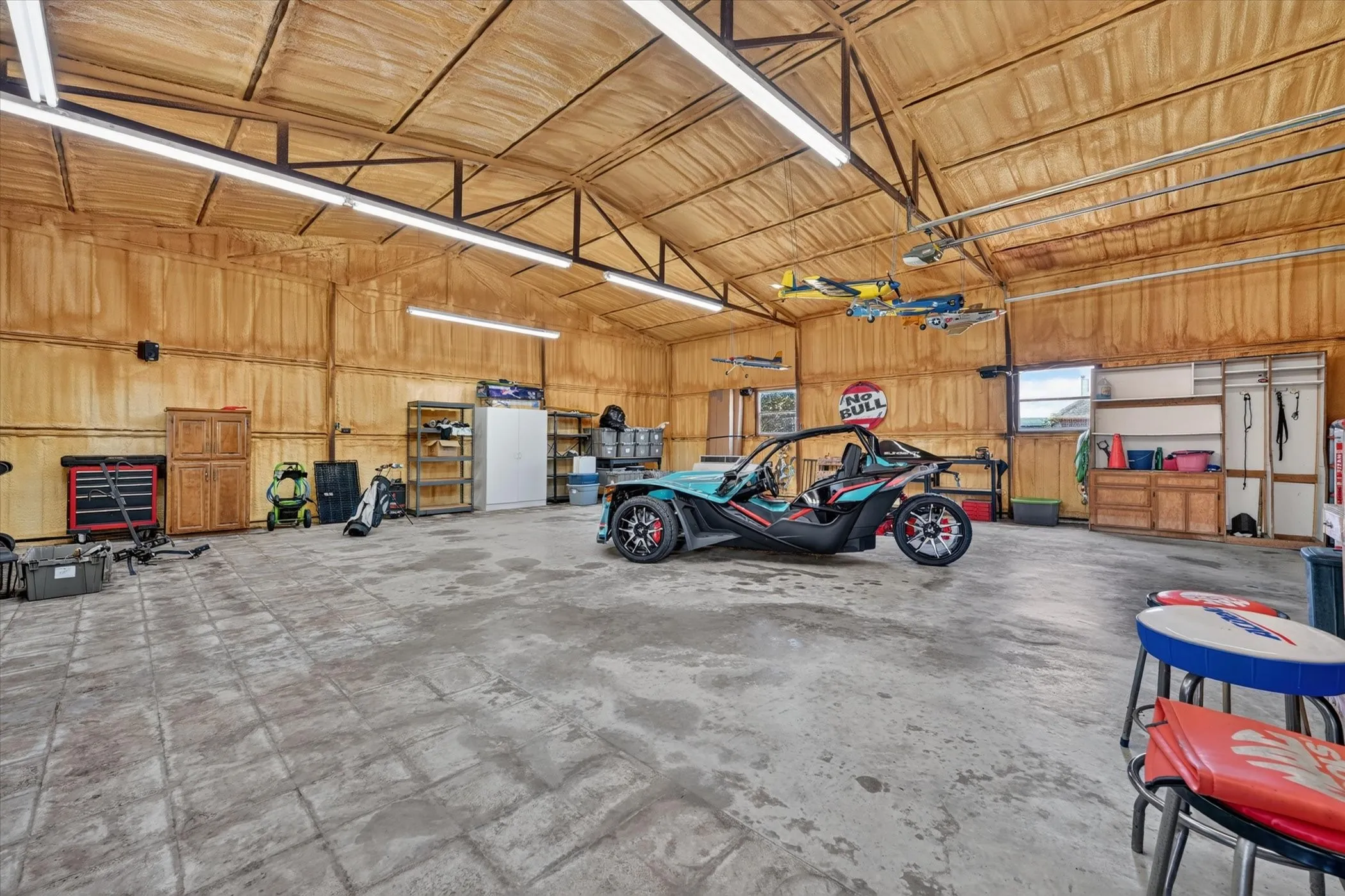 Single Family Residence For Sale in Denton County , 11071 Windjammer Drive, Frisco, Texas 75036, 3 Bedroom, 3 Bathroom, 3 Garage spaces, 2,652 Sqft, built in 1996, mls#21358511, Real Estate Agent in Frisco, Homes For Sale in Denton county, Homes For Sale in Frisco, Realtor in Frisco Texas, Real Estate Brokerage Independent Realty Texas, Luminita Cordes Realtor