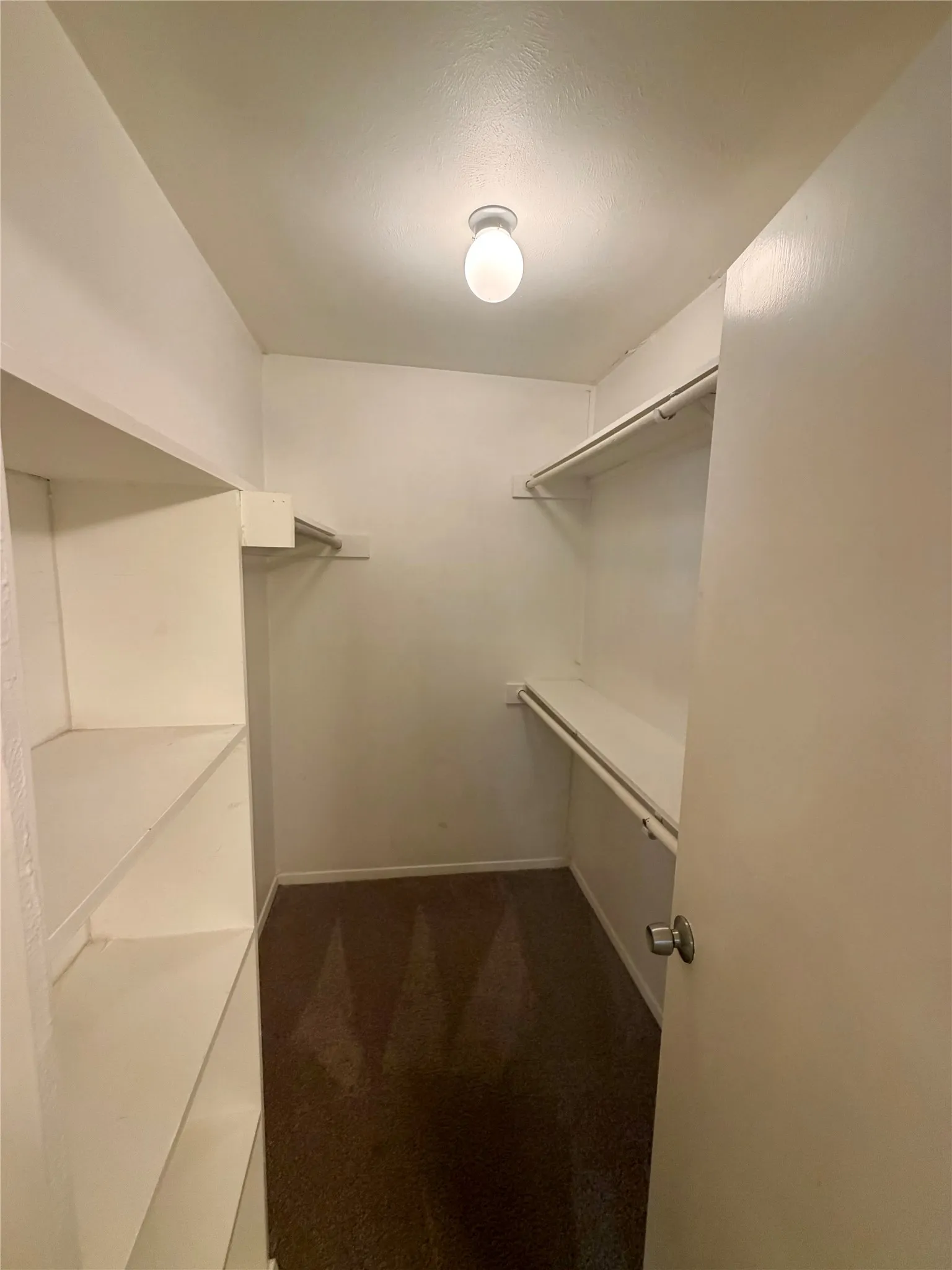 Duplex For Rent in Collin County , 106 Westpark Drive N, Mc Kinney, Texas 75071, 2 Bedroom, 2 Bathroom, Garage spaces, 1,311 Sqft, built in 1980, mls#21317530, Real Estate Agent in Mc Kinney, Homes For Rent in Collin county, Homes For Rent in Mc Kinney, Realtor in Mc Kinney Texas, Real Estate Brokerage Independent Realty Texas, Luminita Cordes Realtor