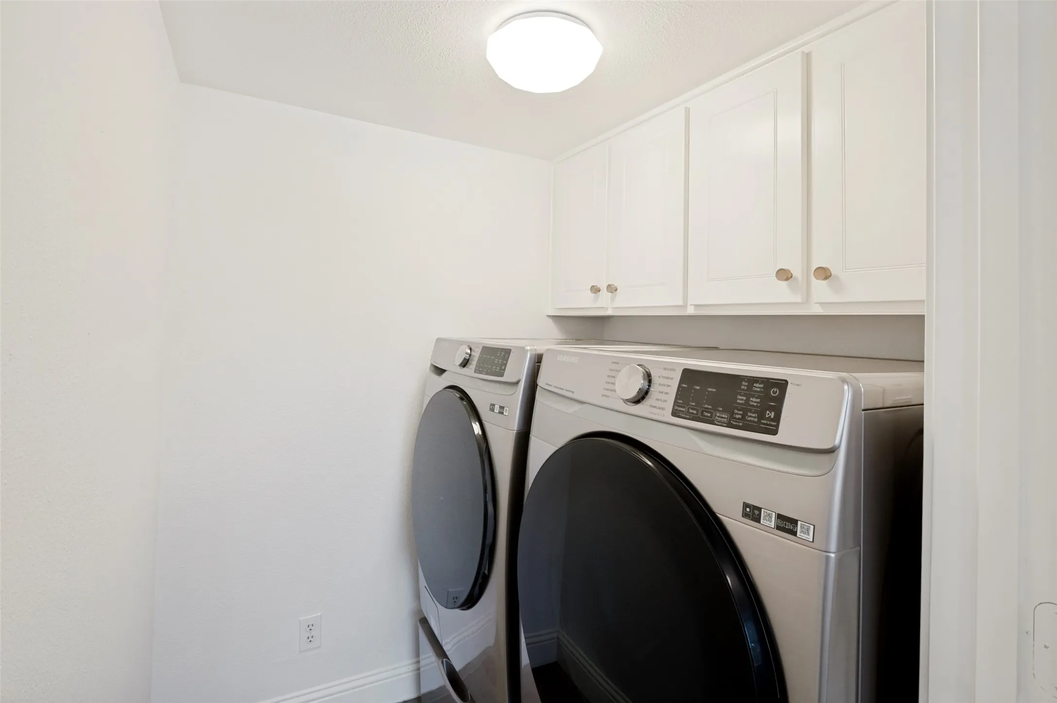 Seller is willing to include all appliances.