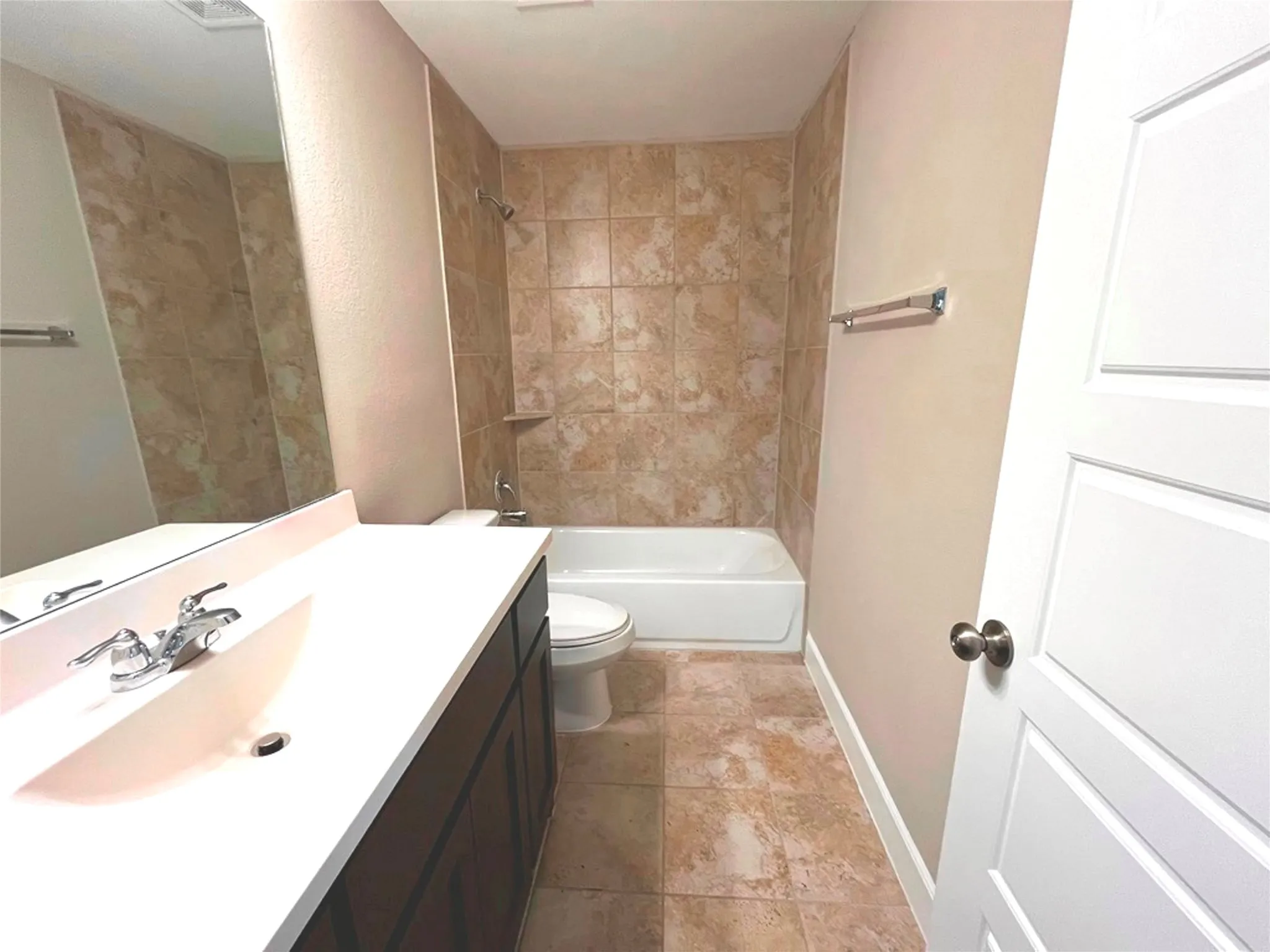Single Family Residence For Sale in Kaufman County , 1729 Whitney Drive, Forney, Texas 75126, 4 Bedroom, 4 Bathroom, 3 Garage spaces, 3,030 Sqft, built in 2022, mls#21357669, Real Estate Agent in Forney, Homes For Sale in Kaufman county, Homes For Sale in Forney, Realtor in Forney Texas, Real Estate Brokerage Independent Realty Texas, Luminita Cordes Realtor
