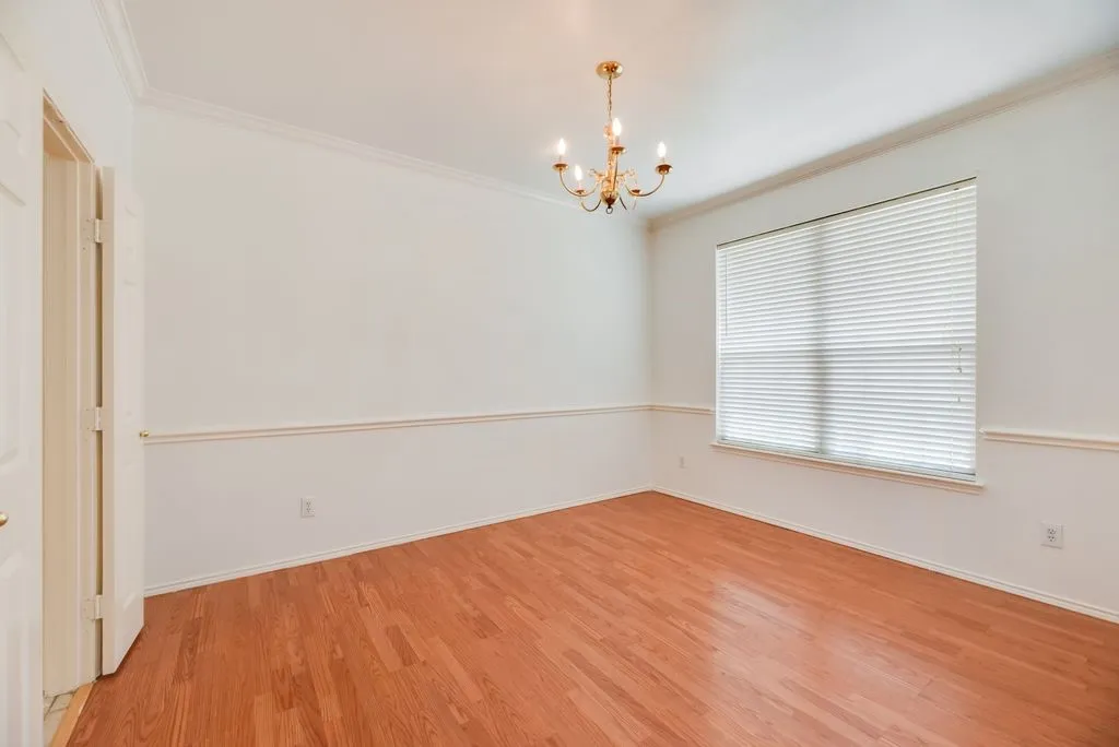 Single Family Residence For Sale in Dallas County , 3913 Goose Creek Parkway, Garland, Texas 75040, 4 Bedroom, 3 Bathroom, 2 Garage spaces, 2,522 Sqft, built in 2003, mls#21357864, Real Estate Agent in Garland, Homes For Sale in Dallas county, Homes For Sale in Garland, Realtor in Garland Texas, Real Estate Brokerage Independent Realty Texas, Luminita Cordes Realtor