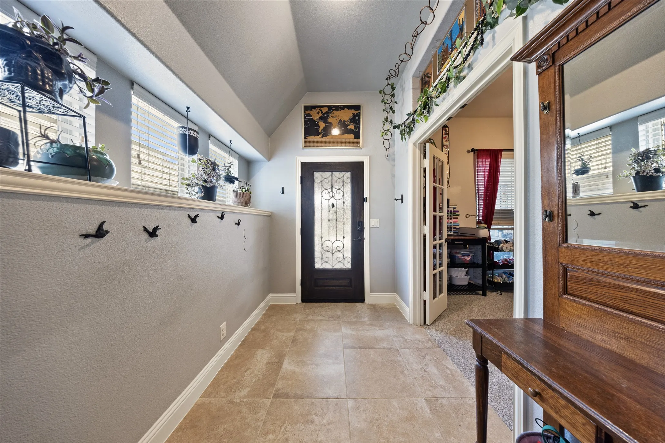 Long entry with office access