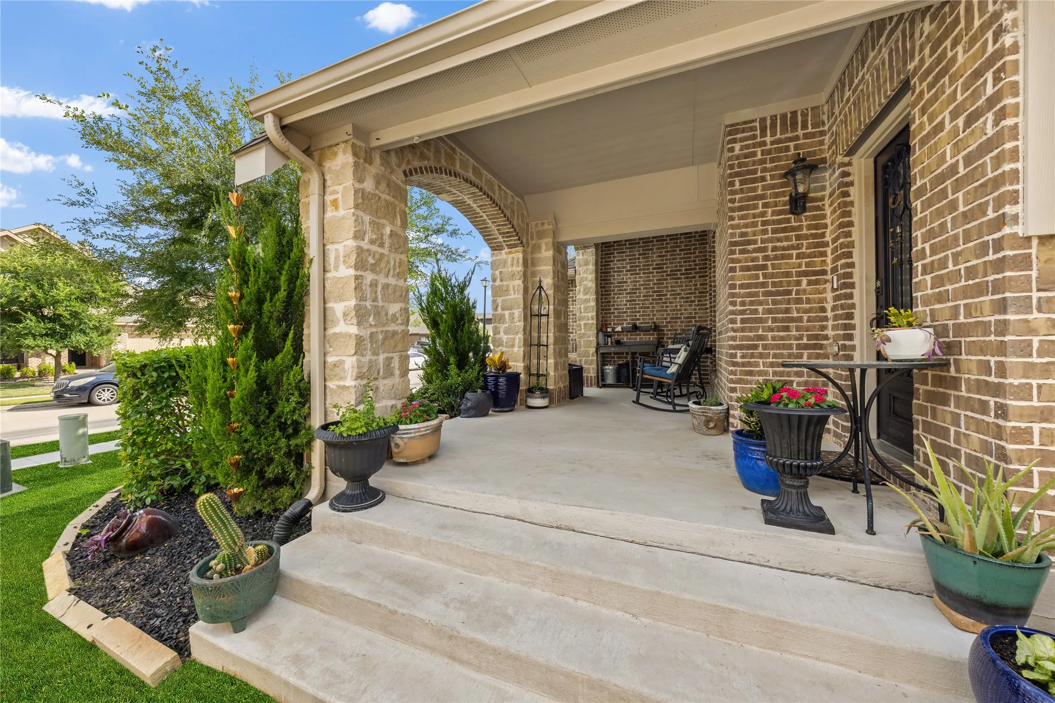 Front patio with steps