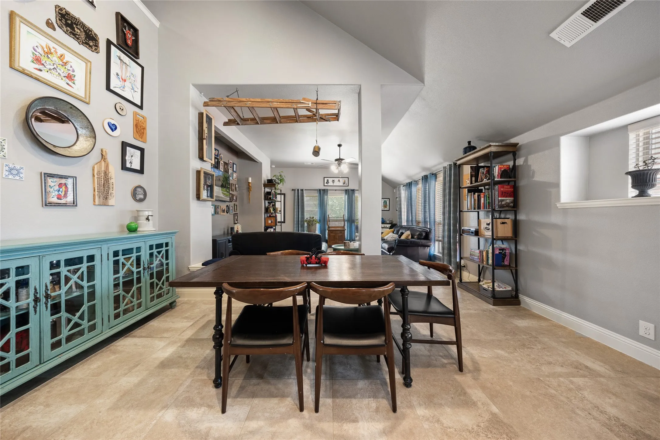 Single Family Residence For Sale in Rockwall County , 949 Mangrove Drive, Fate, Texas 75087, 4 Bedroom, 3 Bathroom, 3 Garage spaces, 2,333 Sqft, built in 2017, mls#21352903, Real Estate Agent in Fate, Homes For Sale in Rockwall county, Homes For Sale in Fate, Realtor in Fate Texas, Real Estate Brokerage Independent Realty Texas, Luminita Cordes Realtor