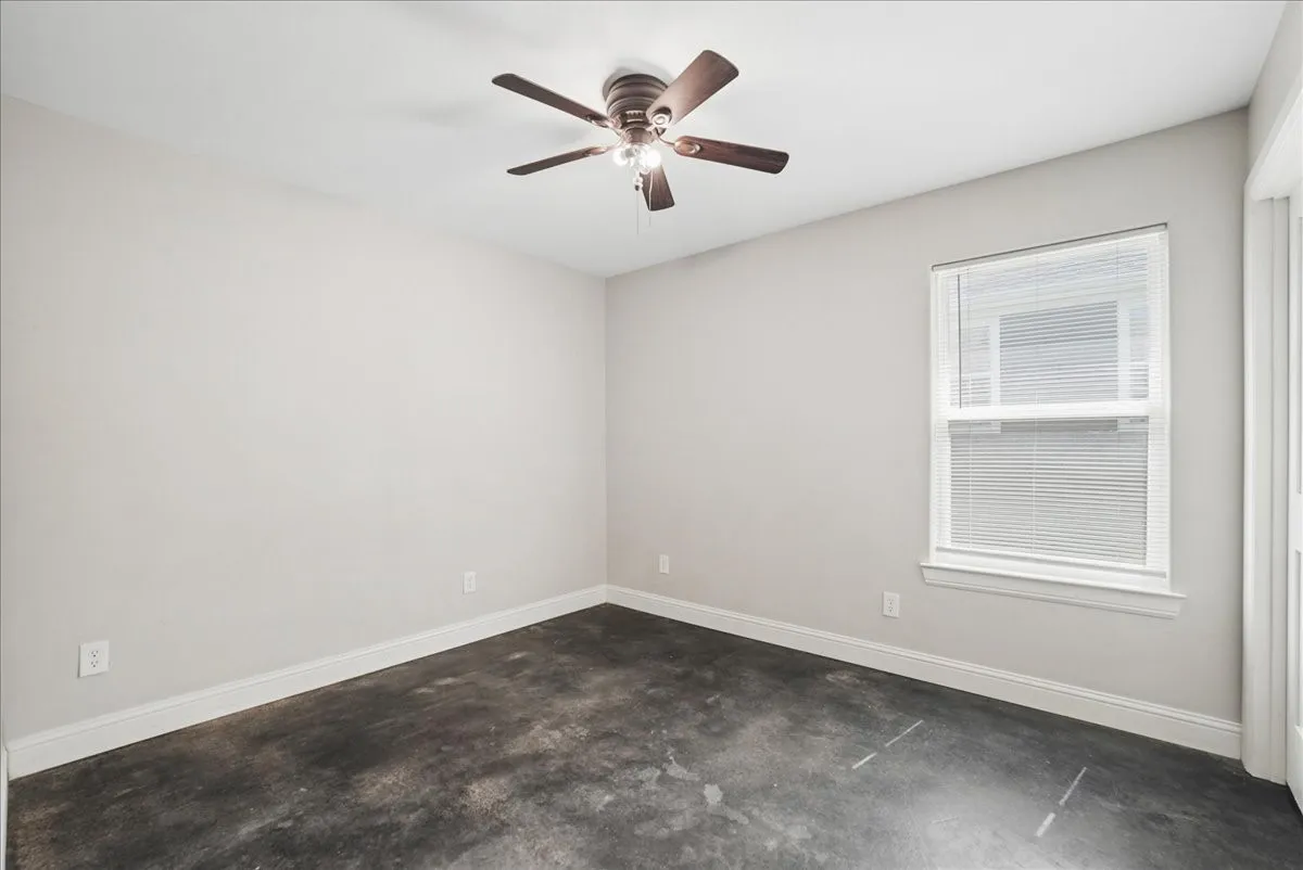 Single Family Residence For Rent in Grayson County , 501 E Day Street, Denison, Texas 75021, 3 Bedroom, 2 Bathroom, Garage spaces, 1,214 Sqft, built in 2022, mls#21358537, Real Estate Agent in Denison, Homes For Rent in Grayson county, Homes For Rent in Denison, Realtor in Denison Texas, Real Estate Brokerage Independent Realty Texas, Luminita Cordes Realtor