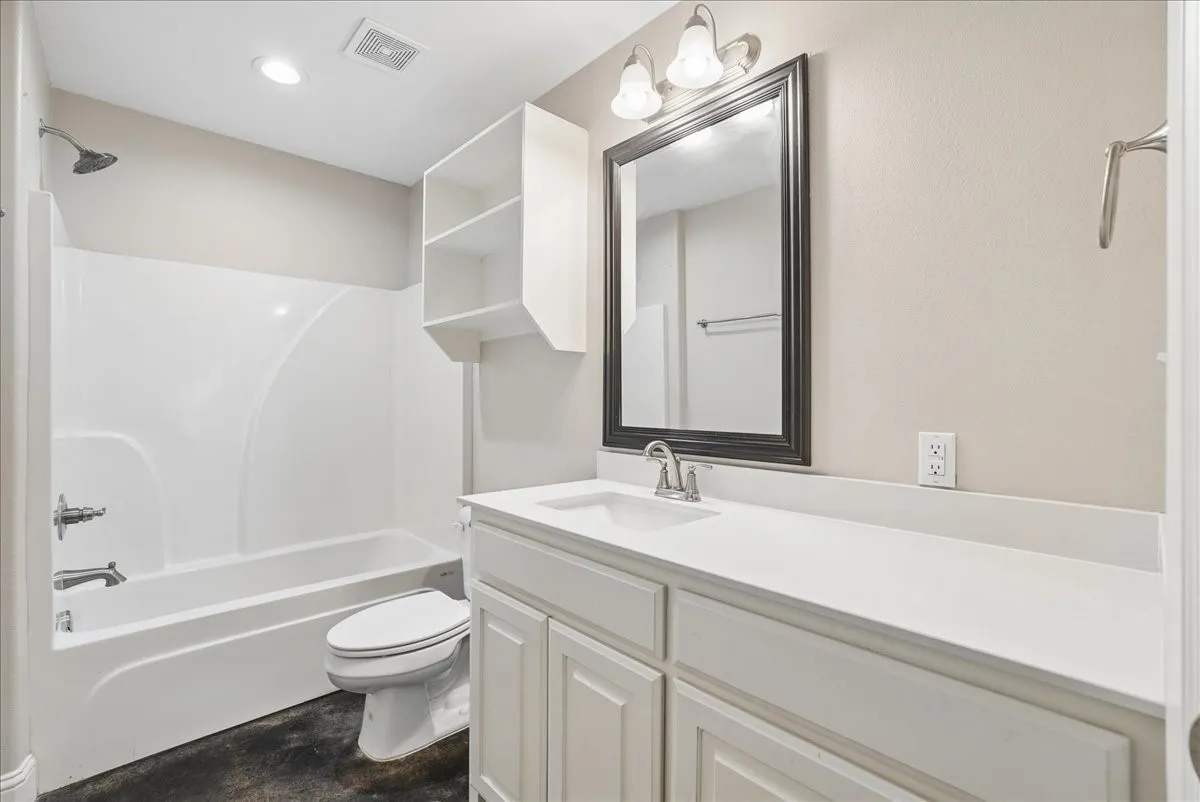 Single Family Residence For Rent in Grayson County , 501 E Day Street, Denison, Texas 75021, 3 Bedroom, 2 Bathroom, Garage spaces, 1,214 Sqft, built in 2022, mls#21358537, Real Estate Agent in Denison, Homes For Rent in Grayson county, Homes For Rent in Denison, Realtor in Denison Texas, Real Estate Brokerage Independent Realty Texas, Luminita Cordes Realtor