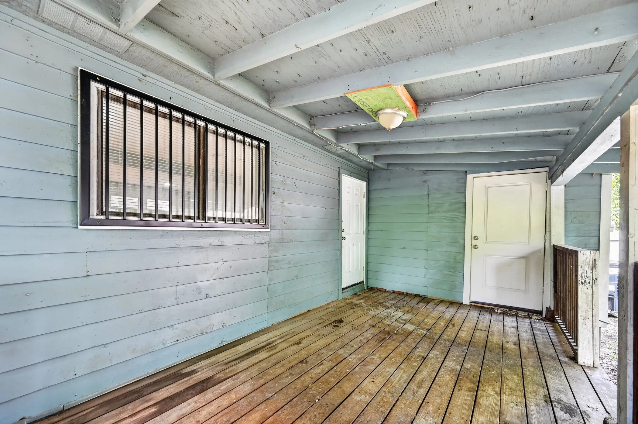 Single Family Residence For Sale in Dallas County , 8323 Lapanto Lane, Dallas, Texas 75227, 3 Bedroom, 2 Bathroom, Garage spaces, 1,013 Sqft, built in 1947, Price $315,000, mls#21358526, Real Estate Agent in Dallas, Homes For Sale in Dallas county, Homes For Sale in Dallas, Realtor in Dallas Texas, Real Estate Brokerage Independent Realty Texas, Luminita Cordes Realtor