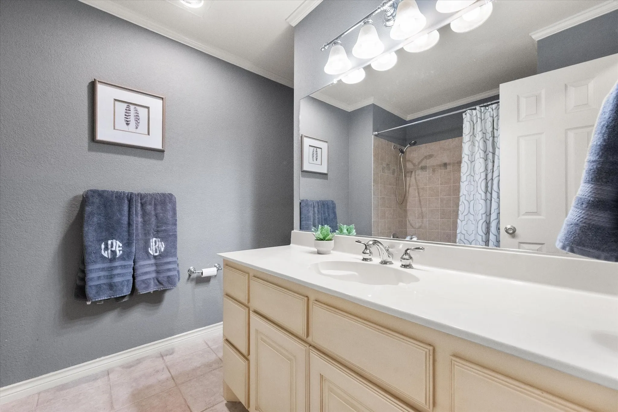upstairs bathroom
