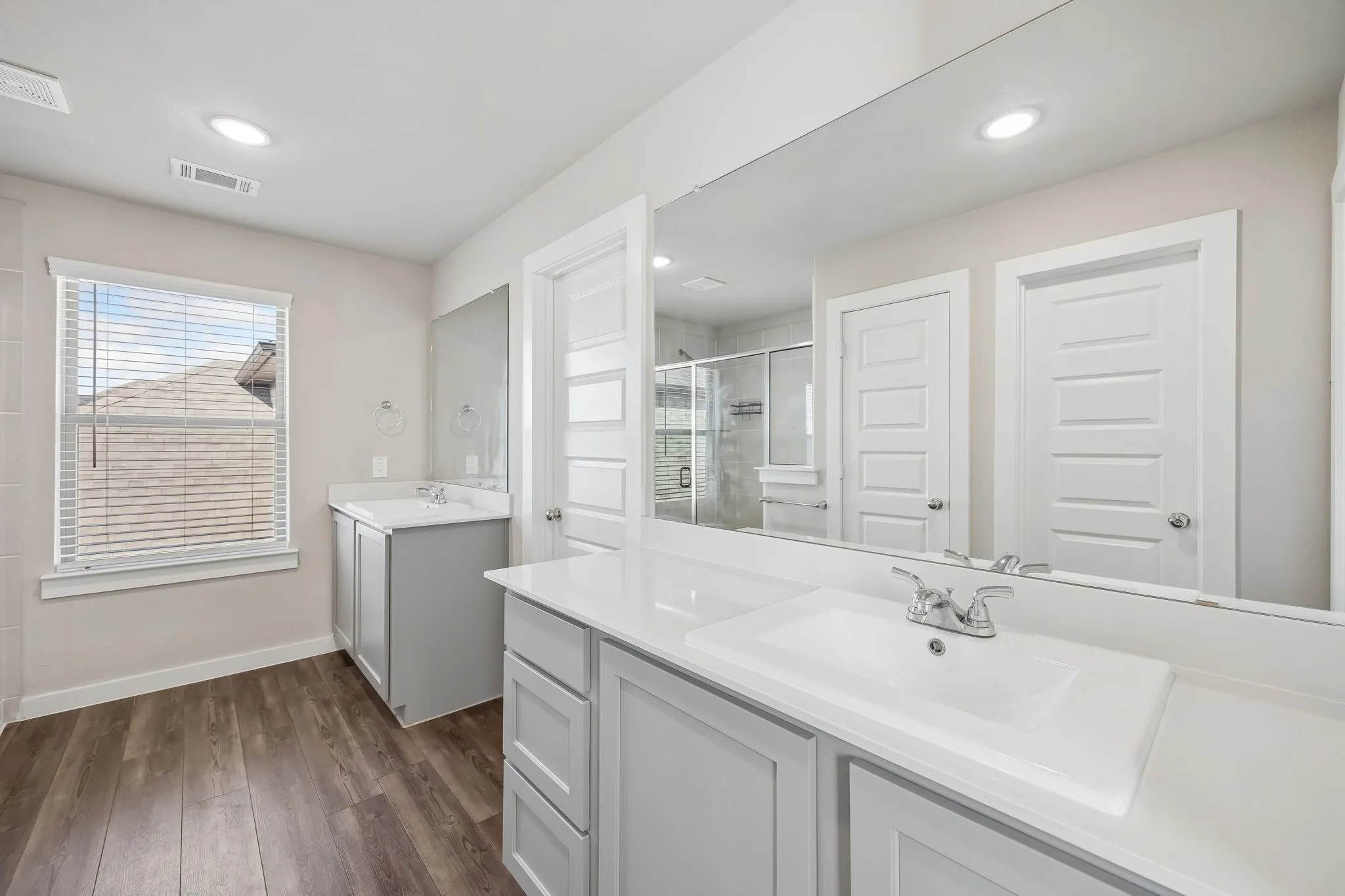 Single Family Residence For Sale in Collin County , 2524 Gaulding Street, Royse City, Texas 75189, 3 Bedroom, 3 Bathroom, 2 Garage spaces, 1,939 Sqft, built in 2022, mls#21356784, Real Estate Agent in Royse City, Homes For Sale in Collin county, Homes For Sale in Royse City, Realtor in Royse City Texas, Real Estate Brokerage Independent Realty Texas, Luminita Cordes Realtor