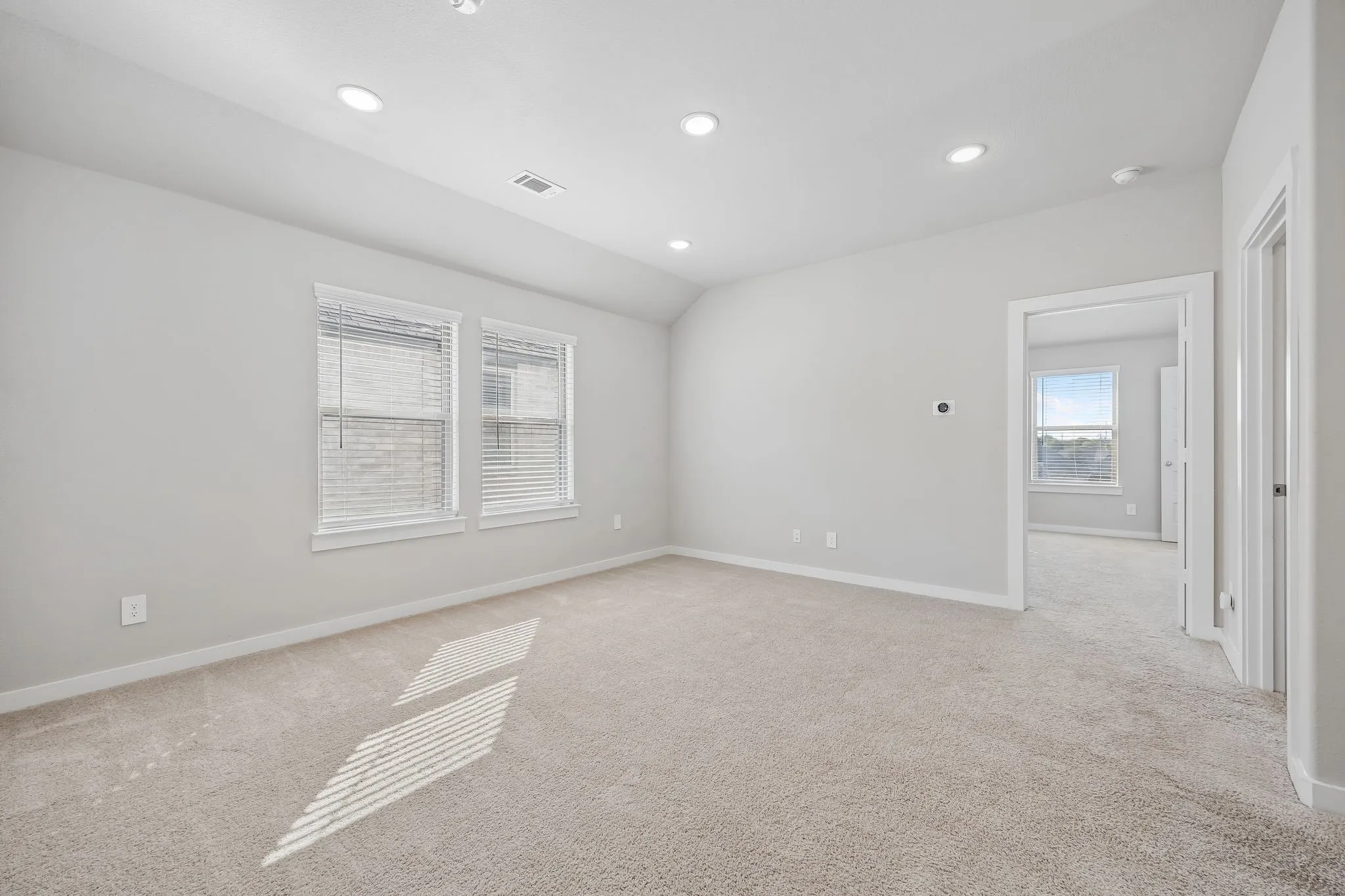 Single Family Residence For Sale in Collin County , 2524 Gaulding Street, Royse City, Texas 75189, 3 Bedroom, 3 Bathroom, 2 Garage spaces, 1,939 Sqft, built in 2022, mls#21356784, Real Estate Agent in Royse City, Homes For Sale in Collin county, Homes For Sale in Royse City, Realtor in Royse City Texas, Real Estate Brokerage Independent Realty Texas, Luminita Cordes Realtor