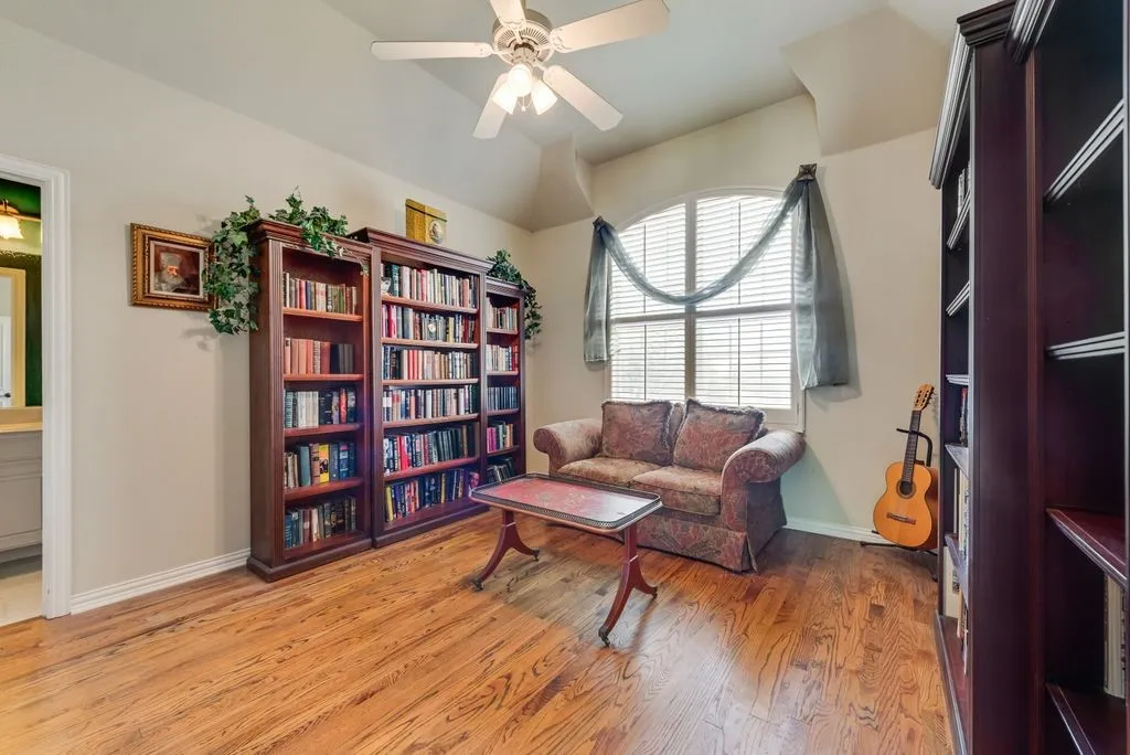 Wood floors and more built-ins.
