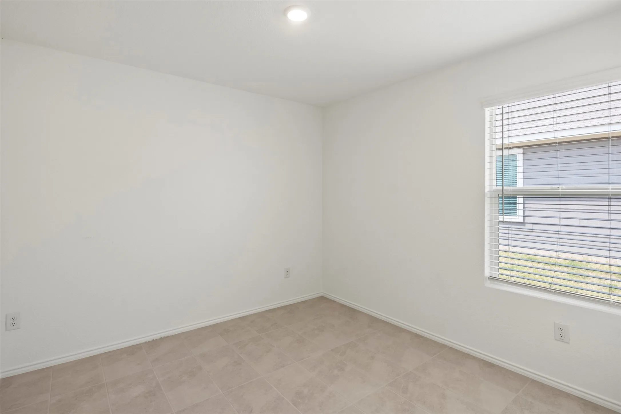 Single Family Residence For Rent in Denton County , 11807 Marcellus Way, Justin, Texas 76247, 4 Bedroom, 2 Bathroom, 2 Garage spaces, 1,668 Sqft, built in 2023, mls#21358560, Real Estate Agent in Justin, Homes For Rent in Denton county, Homes For Rent in Justin, Realtor in Justin Texas, Real Estate Brokerage Independent Realty Texas, Luminita Cordes Realtor