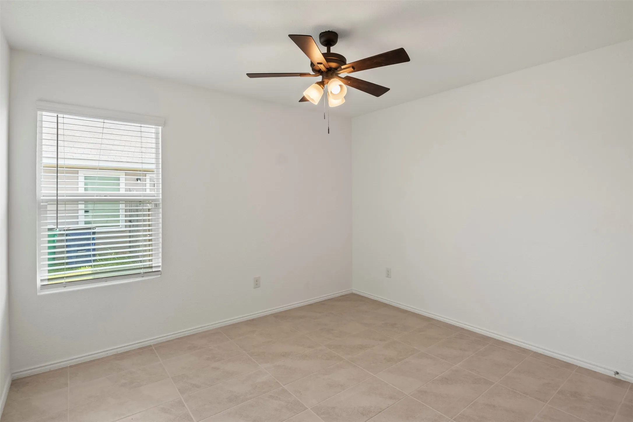Single Family Residence For Rent in Denton County , 11807 Marcellus Way, Justin, Texas 76247, 4 Bedroom, 2 Bathroom, 2 Garage spaces, 1,668 Sqft, built in 2023, mls#21358560, Real Estate Agent in Justin, Homes For Rent in Denton county, Homes For Rent in Justin, Realtor in Justin Texas, Real Estate Brokerage Independent Realty Texas, Luminita Cordes Realtor