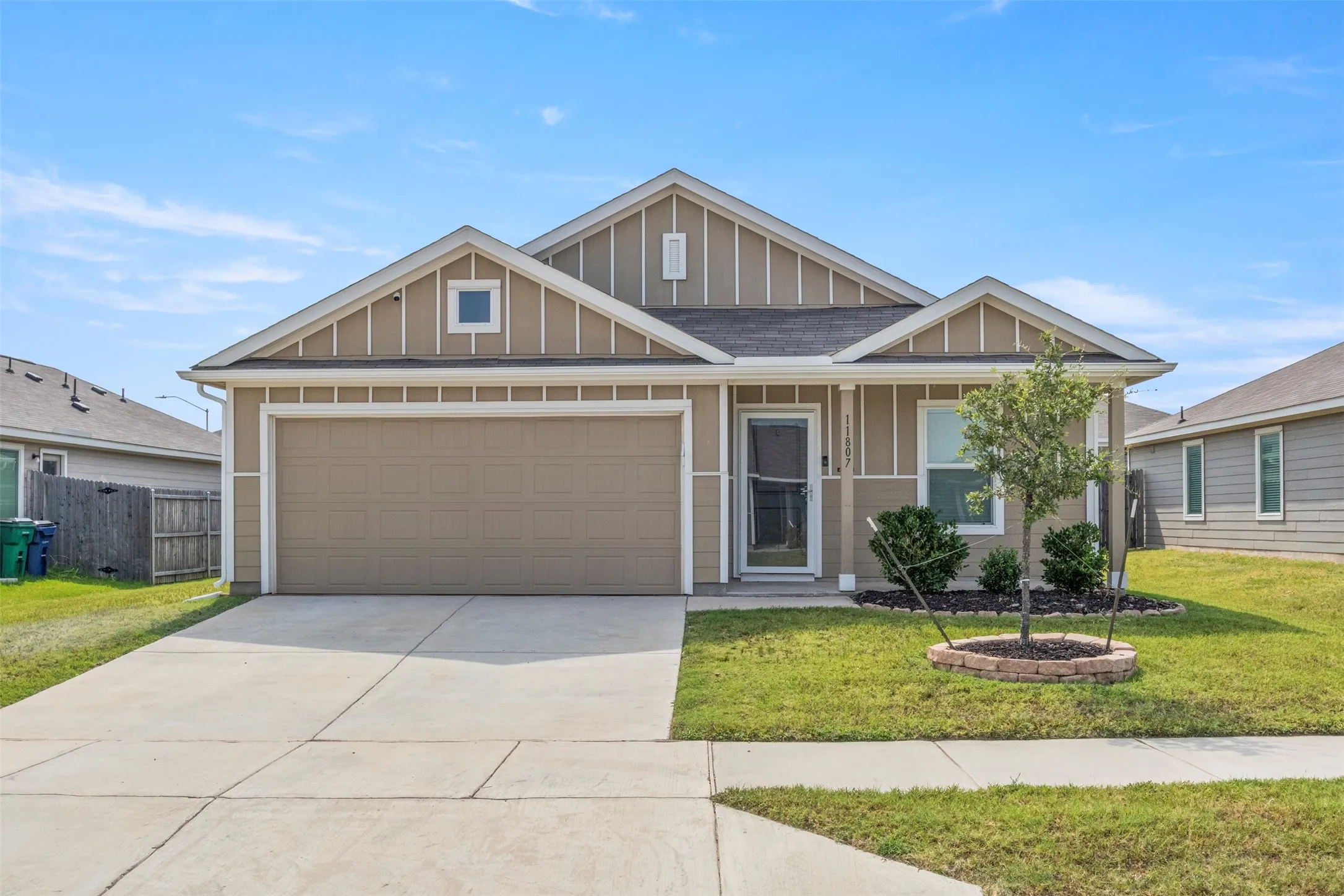 Single Family Residence For Rent in Denton County , 11807 Marcellus Way, Justin, Texas 76247, 4 Bedroom, 2 Bathroom, 2 Garage spaces, 1,668 Sqft, built in 2023, mls#21358560, Real Estate Agent in Justin, Homes For Rent in Denton county, Homes For Rent in Justin, Realtor in Justin Texas, Real Estate Brokerage Independent Realty Texas, Luminita Cordes Realtor