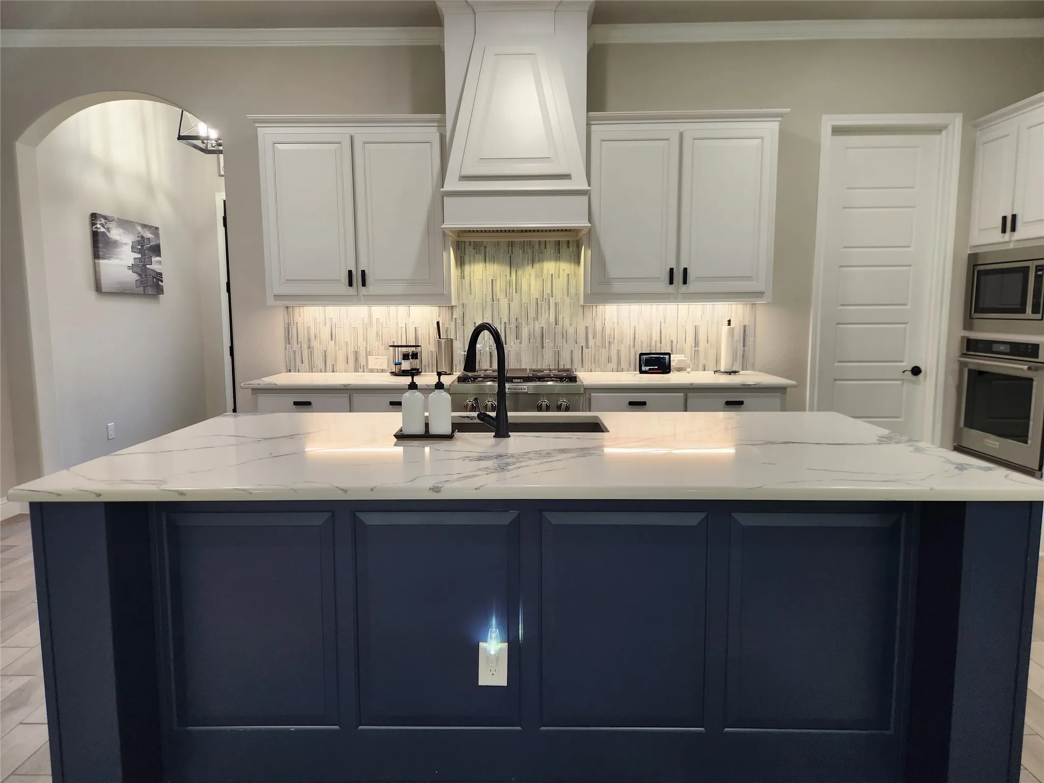Single Family Residence For Rent in Tarrant County , 1000 Nogalito Avenue, Crowley, Texas 76036, 4 Bedroom, 3 Bathroom, 3 Garage spaces, 2,667 Sqft, built in 2023, Price $3,700, mls#21357598, Real Estate Agent in Crowley, Homes For Rent in Tarrant county, Homes For Rent in Crowley, Realtor in Crowley Texas, Real Estate Brokerage Independent Realty Texas, Luminita Cordes Realtor