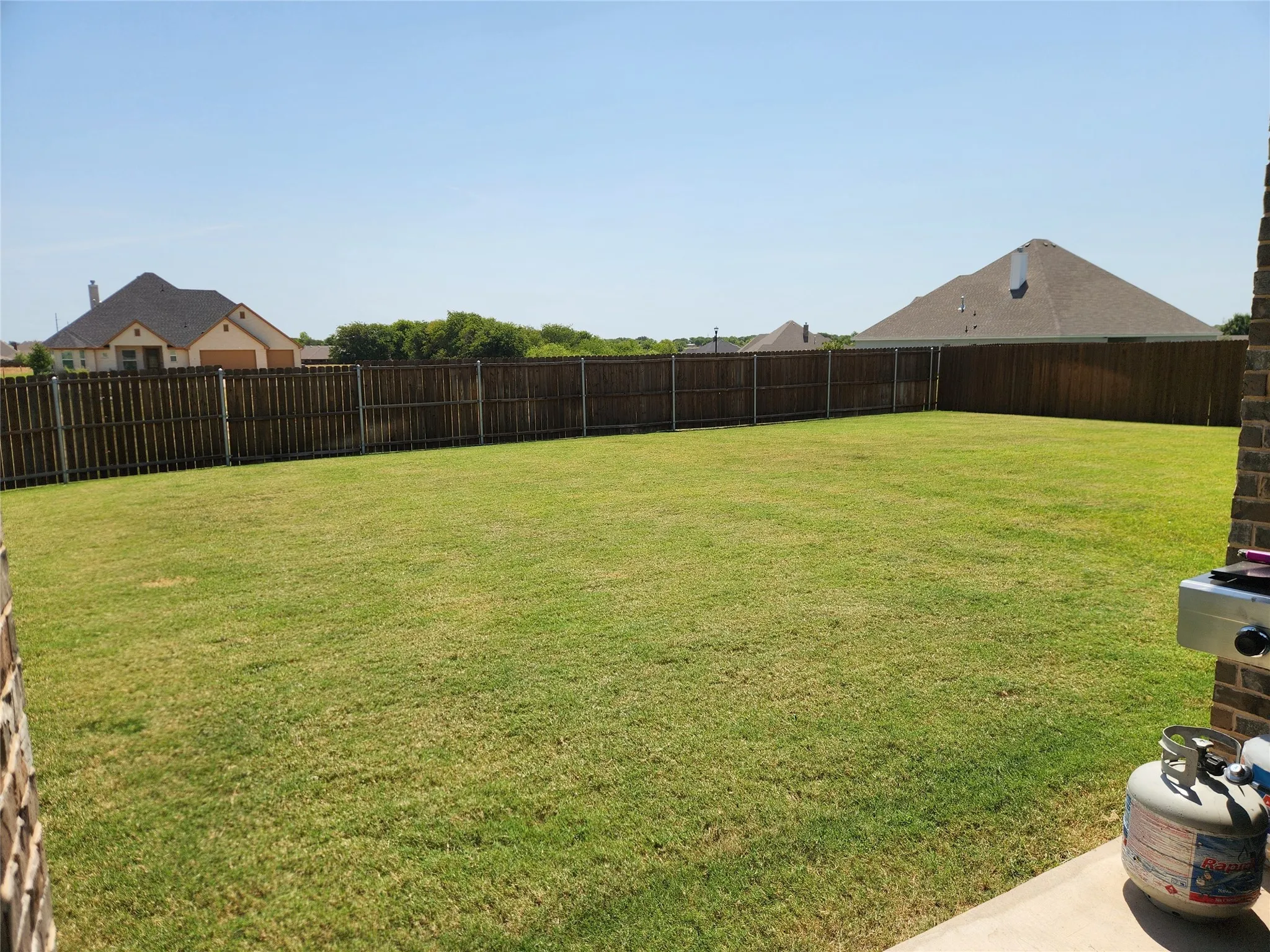 Single Family Residence For Rent in Tarrant County , 1000 Nogalito Avenue, Crowley, Texas 76036, 4 Bedroom, 3 Bathroom, 3 Garage spaces, 2,667 Sqft, built in 2023, Price $3,700, mls#21357598, Real Estate Agent in Crowley, Homes For Rent in Tarrant county, Homes For Rent in Crowley, Realtor in Crowley Texas, Real Estate Brokerage Independent Realty Texas, Luminita Cordes Realtor