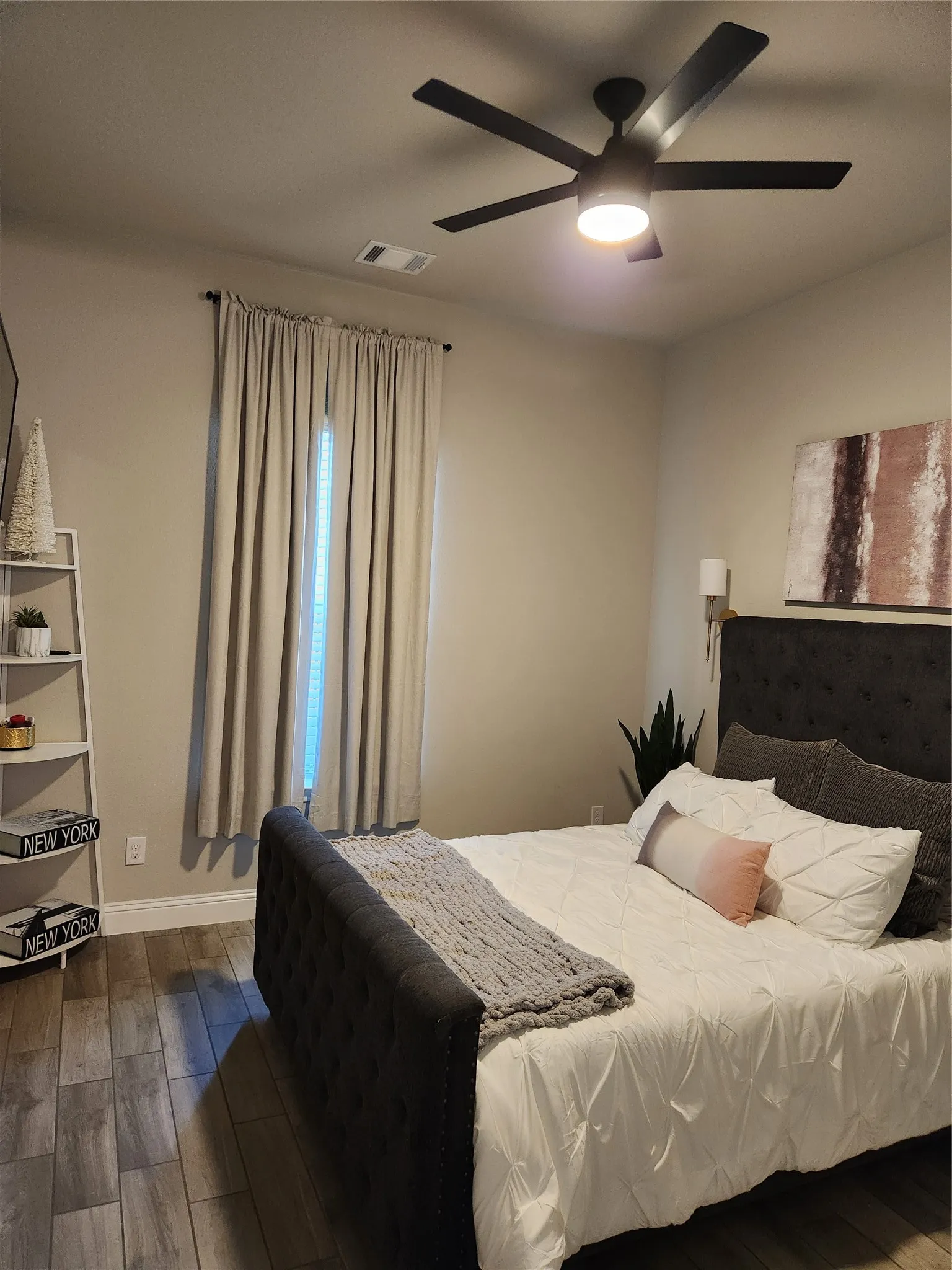 Single Family Residence For Rent in Tarrant County , 1000 Nogalito Avenue, Crowley, Texas 76036, 4 Bedroom, 3 Bathroom, 3 Garage spaces, 2,667 Sqft, built in 2023, Price $3,700, mls#21357598, Real Estate Agent in Crowley, Homes For Rent in Tarrant county, Homes For Rent in Crowley, Realtor in Crowley Texas, Real Estate Brokerage Independent Realty Texas, Luminita Cordes Realtor