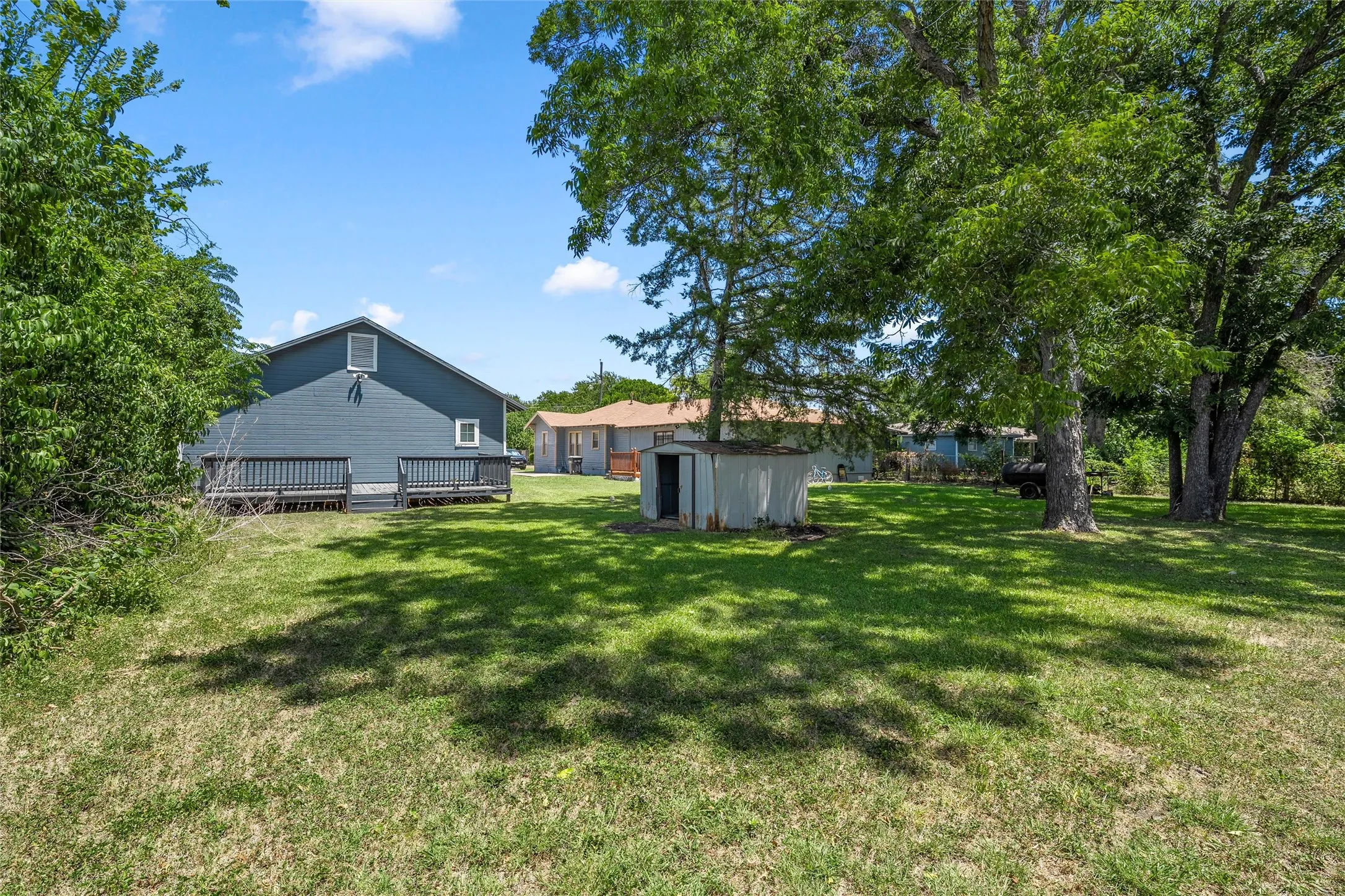Single Family Residence For Sale in Mc Lennan County , 1807 S 19th Street, Waco, Texas 76706, 4 Bedroom, 2 Bathroom, Garage spaces, 1,904 Sqft, built in 1940, mls#21357049, Real Estate Agent in Waco, Homes For Sale in Mc Lennan county, Homes For Sale in Waco, Realtor in Waco Texas, Real Estate Brokerage Independent Realty Texas, Luminita Cordes Realtor