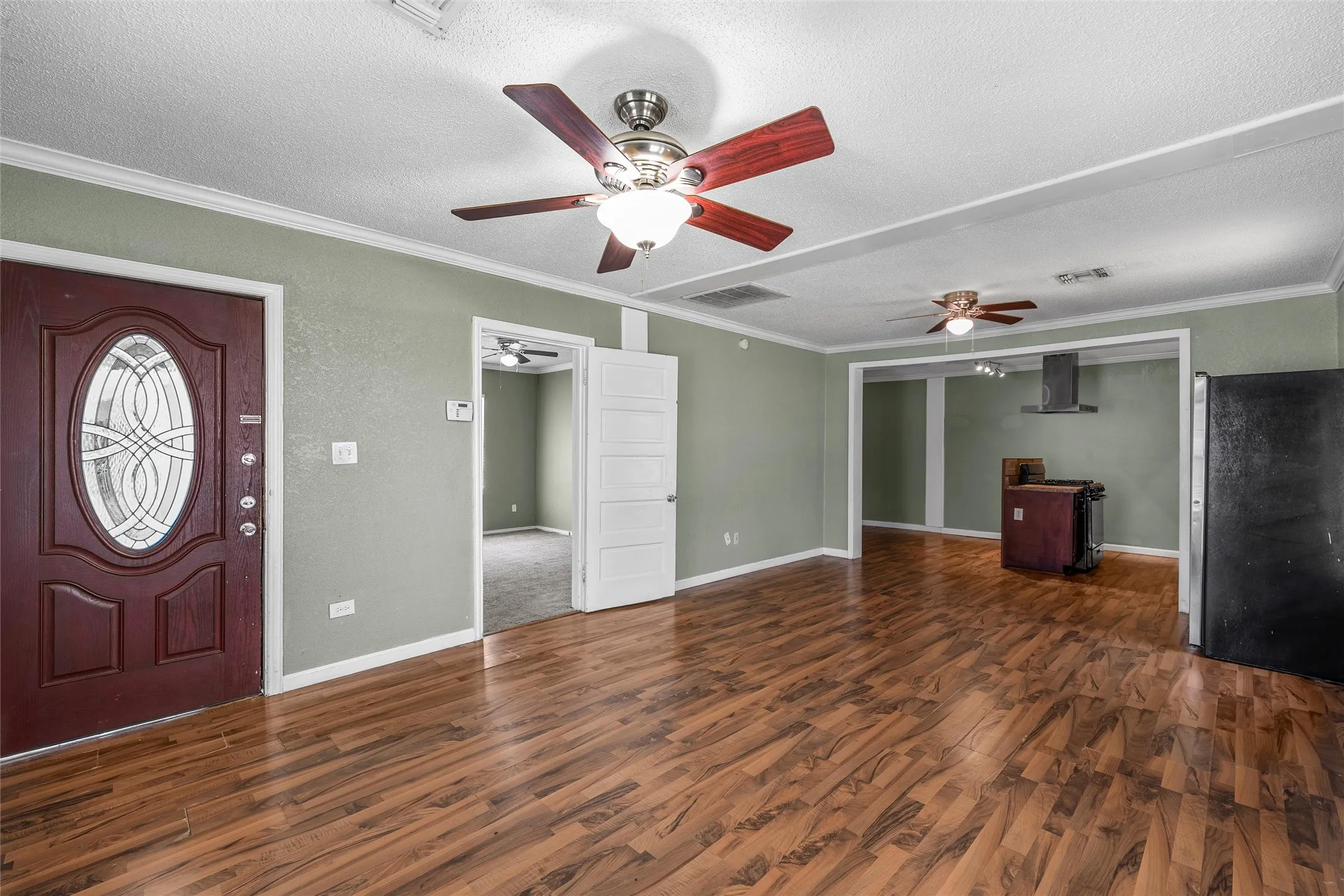 Single Family Residence For Sale in Mc Lennan County , 1807 S 19th Street, Waco, Texas 76706, 4 Bedroom, 2 Bathroom, Garage spaces, 1,904 Sqft, built in 1940, mls#21357049, Real Estate Agent in Waco, Homes For Sale in Mc Lennan county, Homes For Sale in Waco, Realtor in Waco Texas, Real Estate Brokerage Independent Realty Texas, Luminita Cordes Realtor