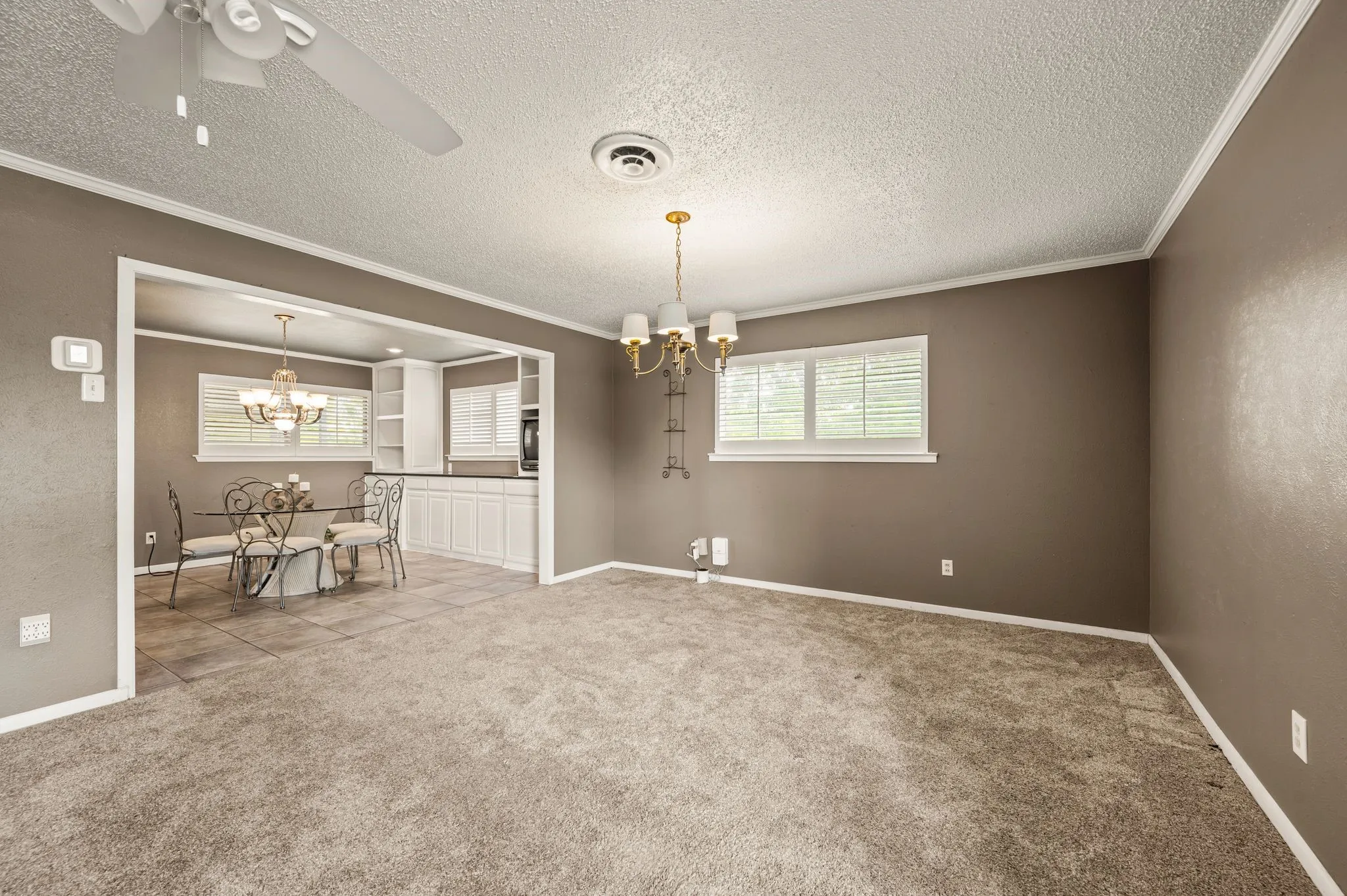 Dining area or extended Living Room